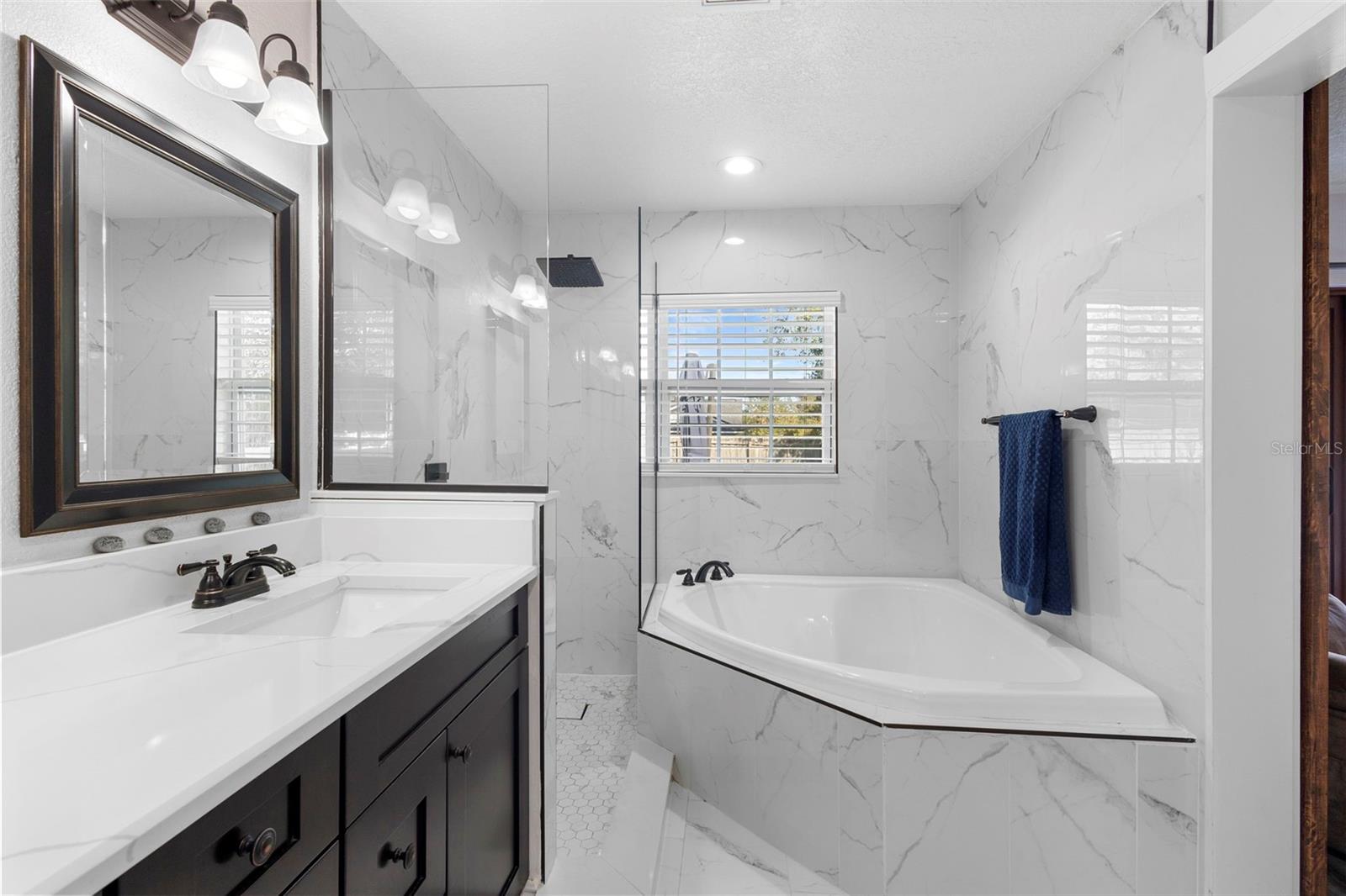 SPRING LAKE HILLS SEC 5 - Residential