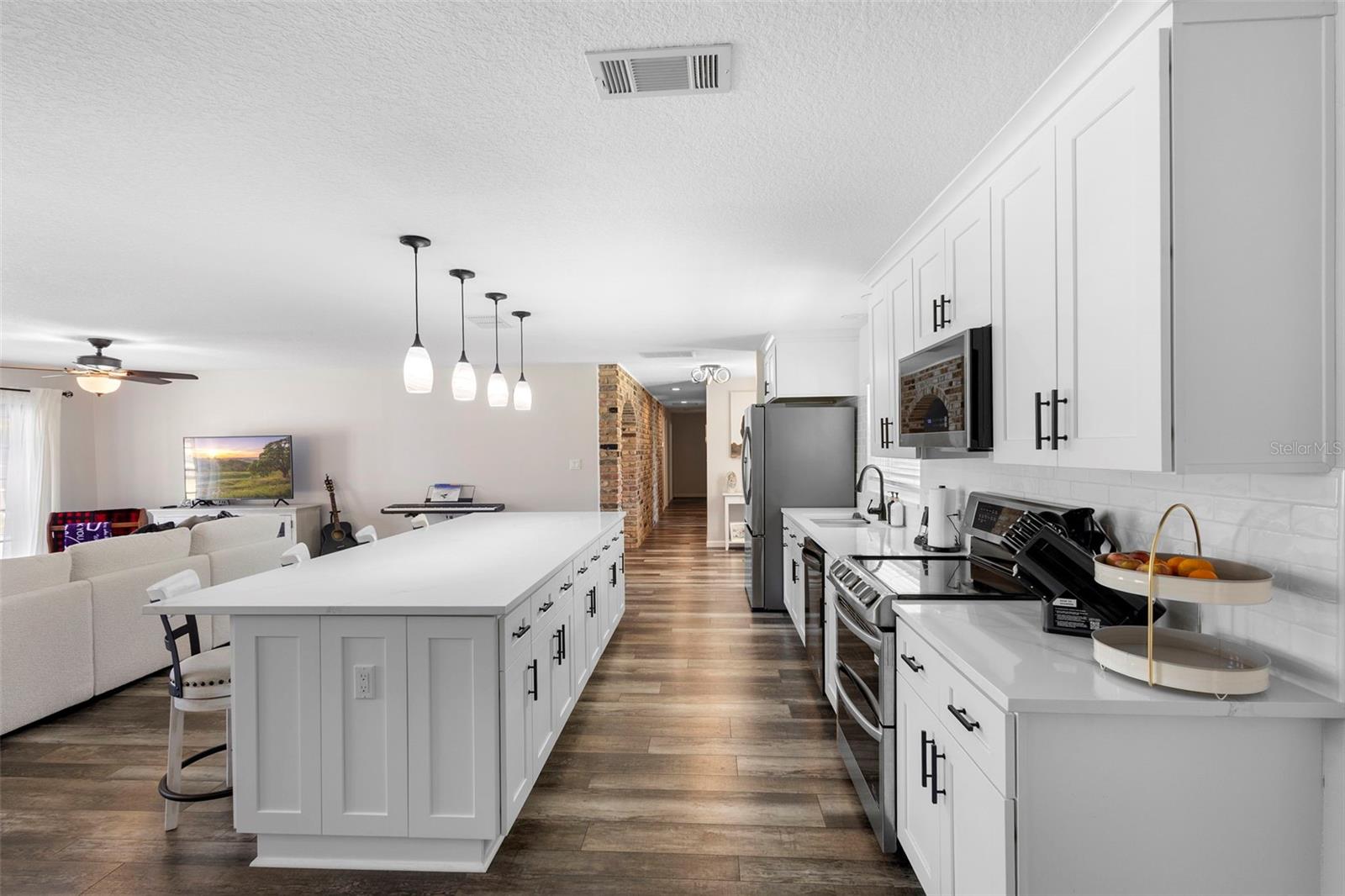 SPRING LAKE HILLS SEC 5 - Residential