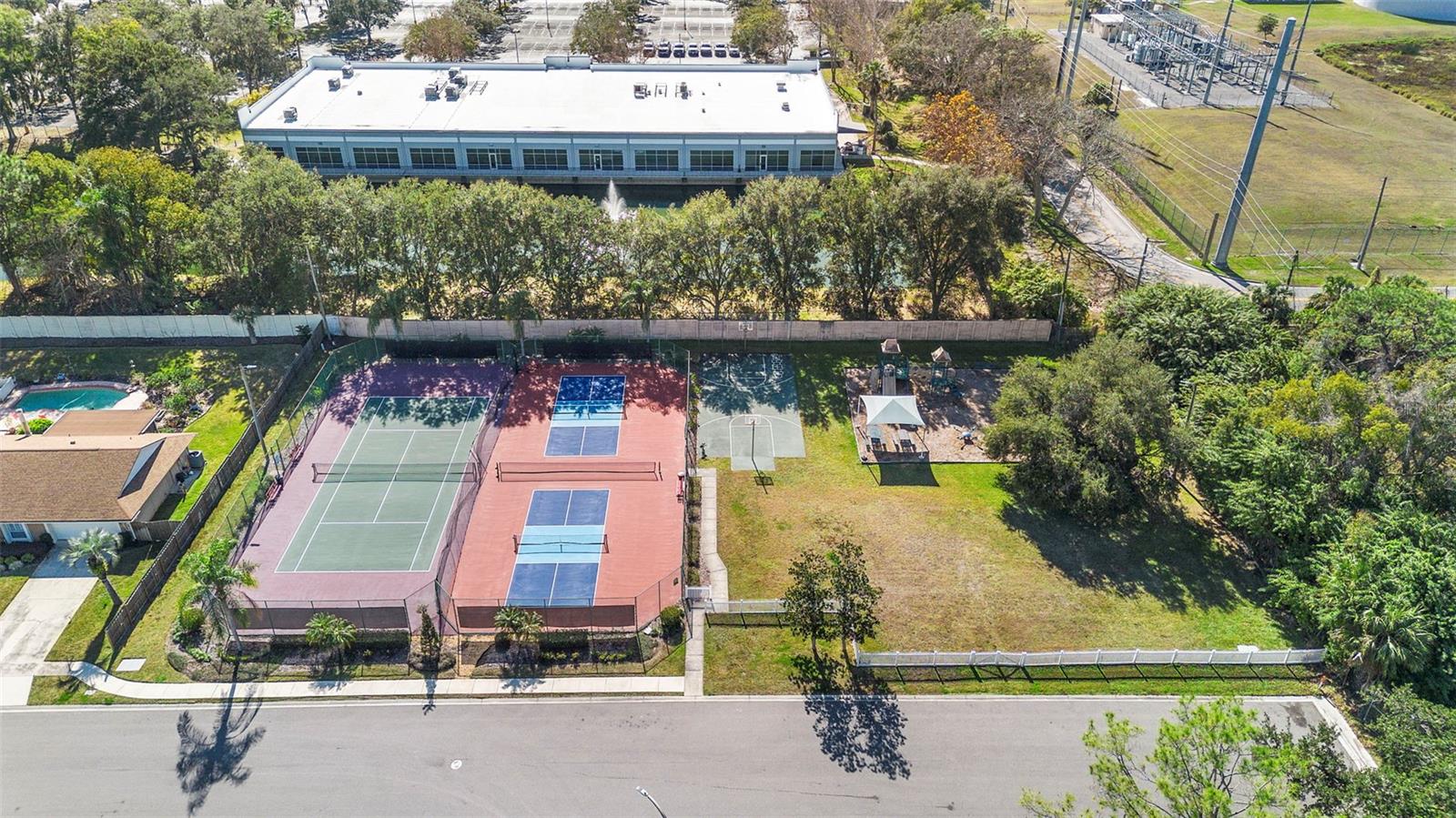 SPRING LAKE HILLS SEC 5 - Residential