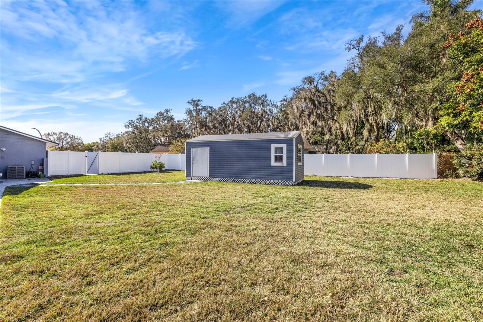 SPRING LAKE HILLS SEC 5 - Residential