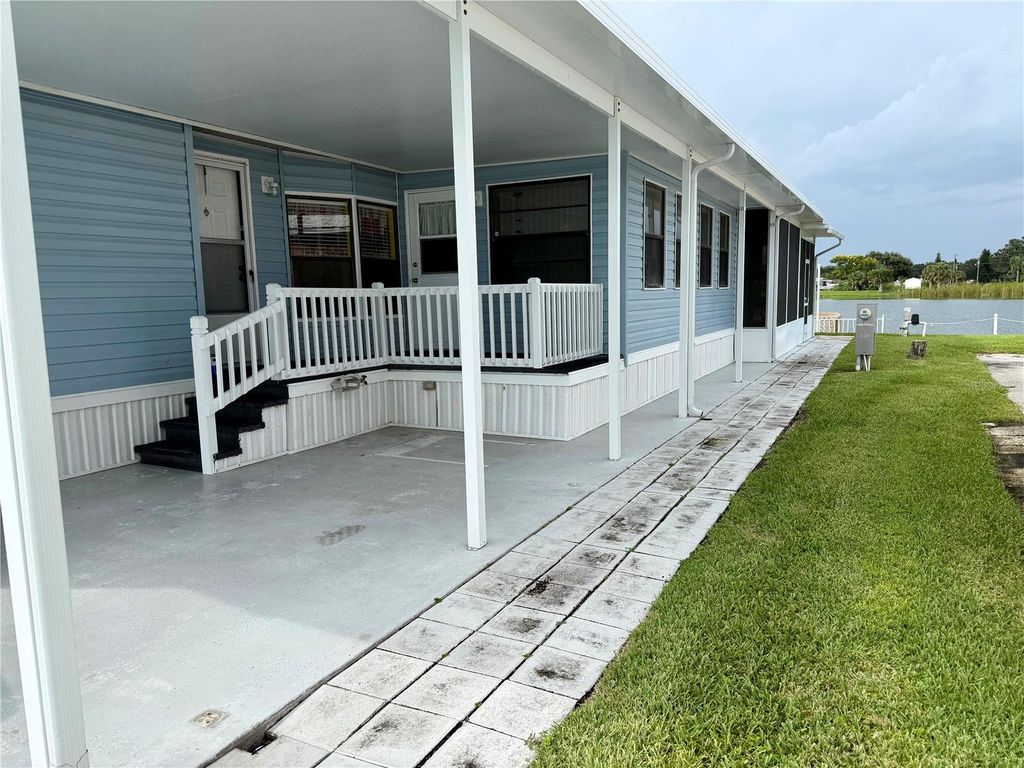 Photo of 1329 SW 44th Boulevard, Okeechobee, FL 34974 (MLS # OK225618)