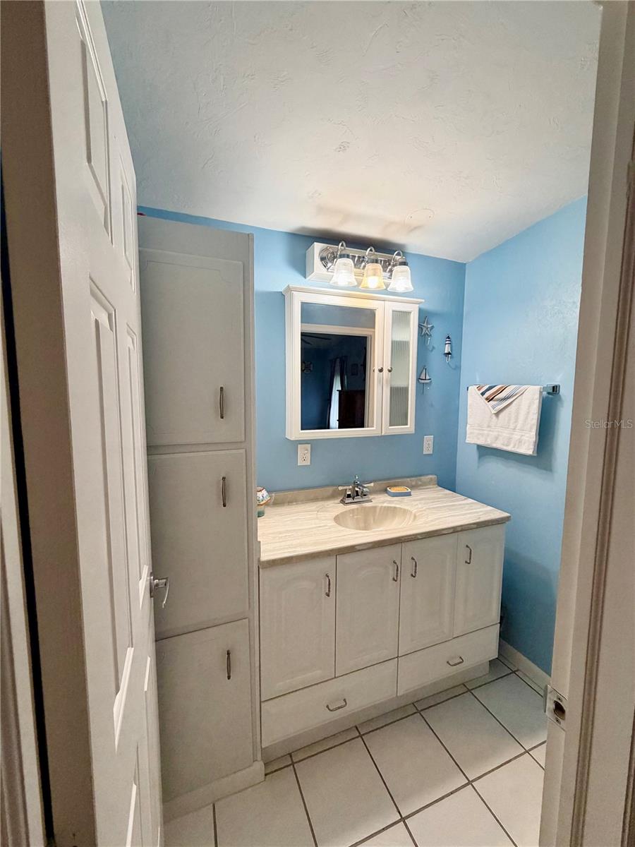 PALM VILLAGE RANCH - Residential