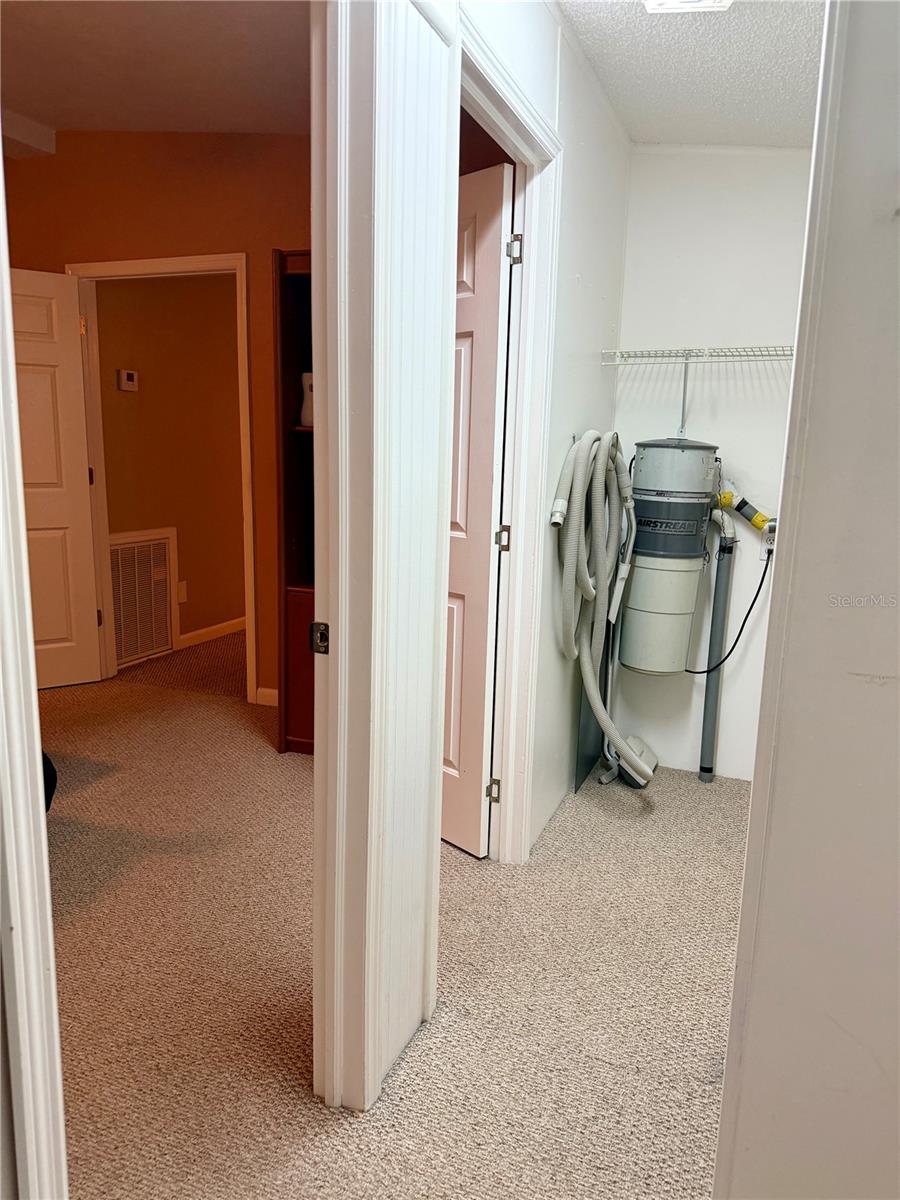 PALM VILLAGE RANCH - Residential