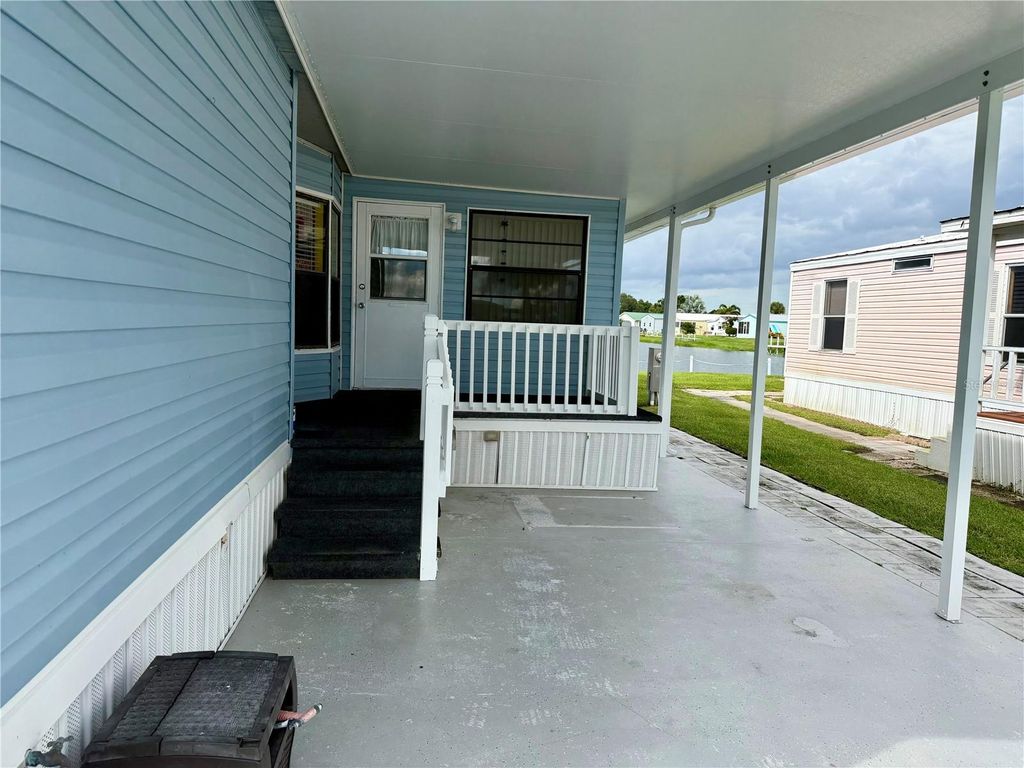 Photo of 1329 SW 44th Boulevard, Okeechobee, FL 34974 (MLS # OK225618)