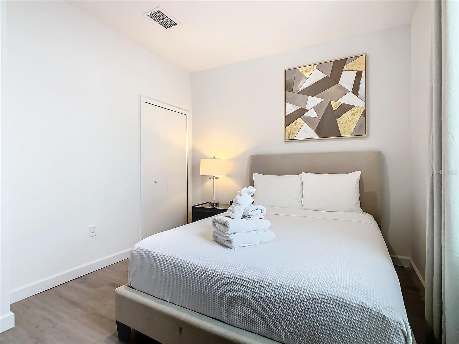 AZUR RESIDENCE - Residential