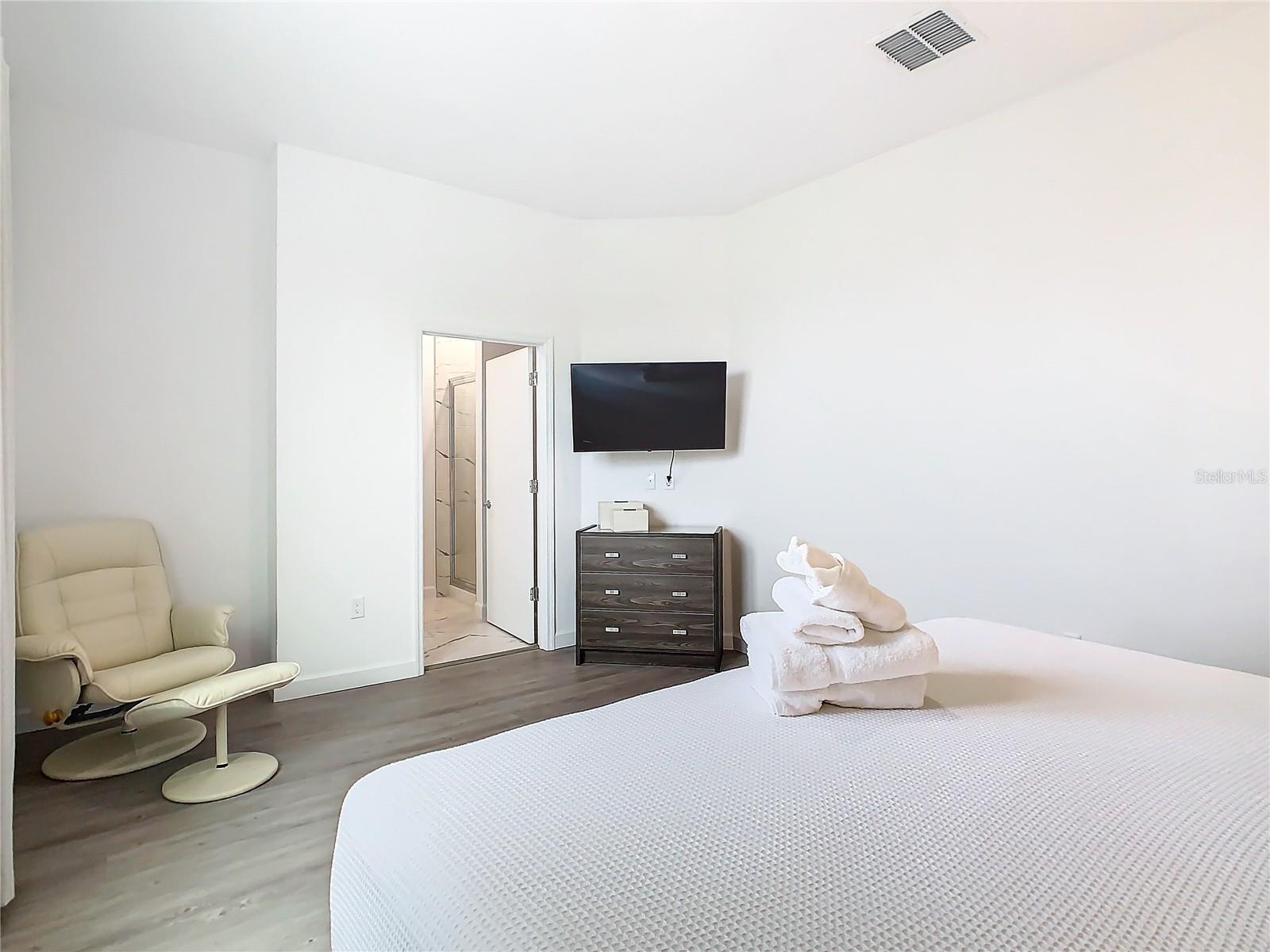 AZUR RESIDENCE - Residential