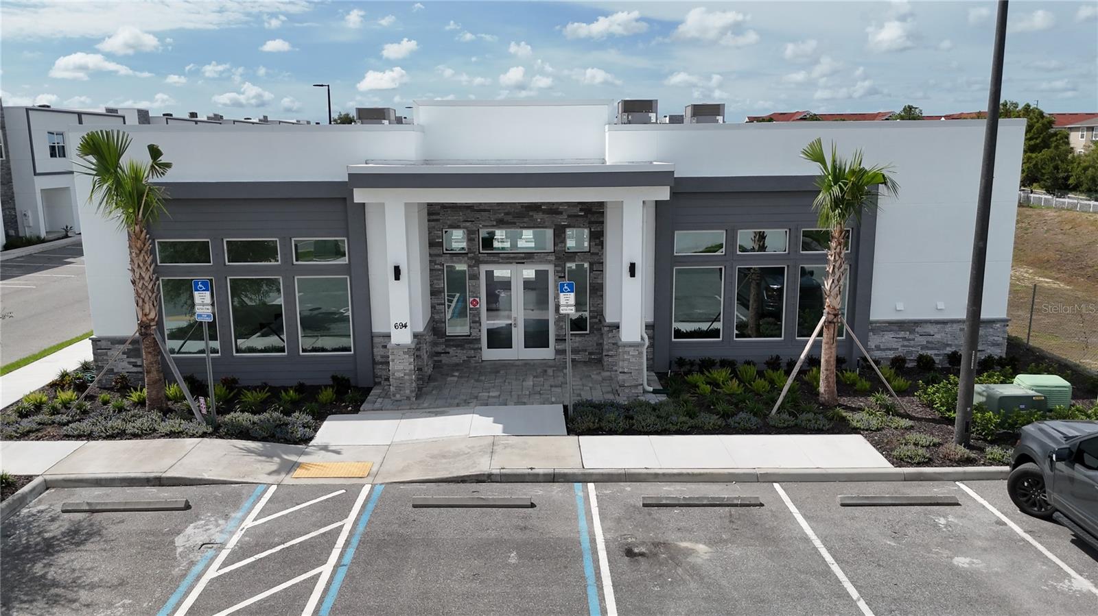 AZUR RESIDENCE - Residential