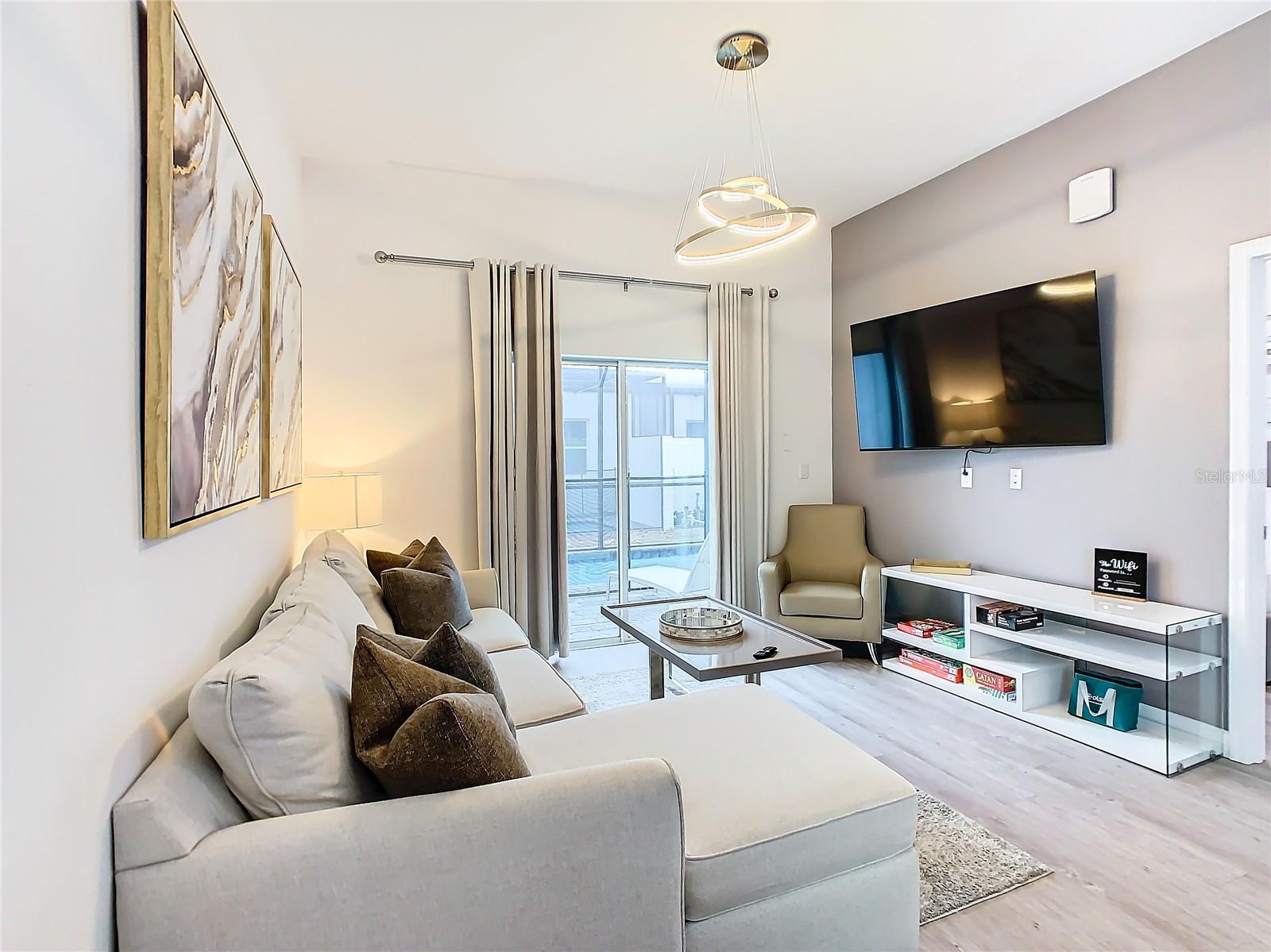 AZUR RESIDENCE - Residential