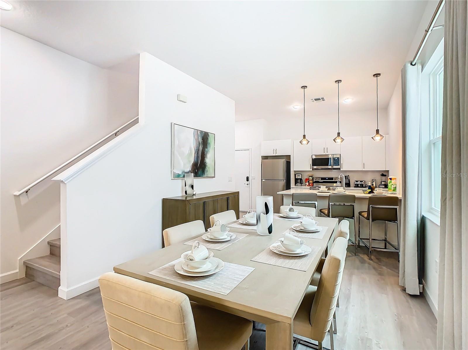 AZUR RESIDENCE - Residential