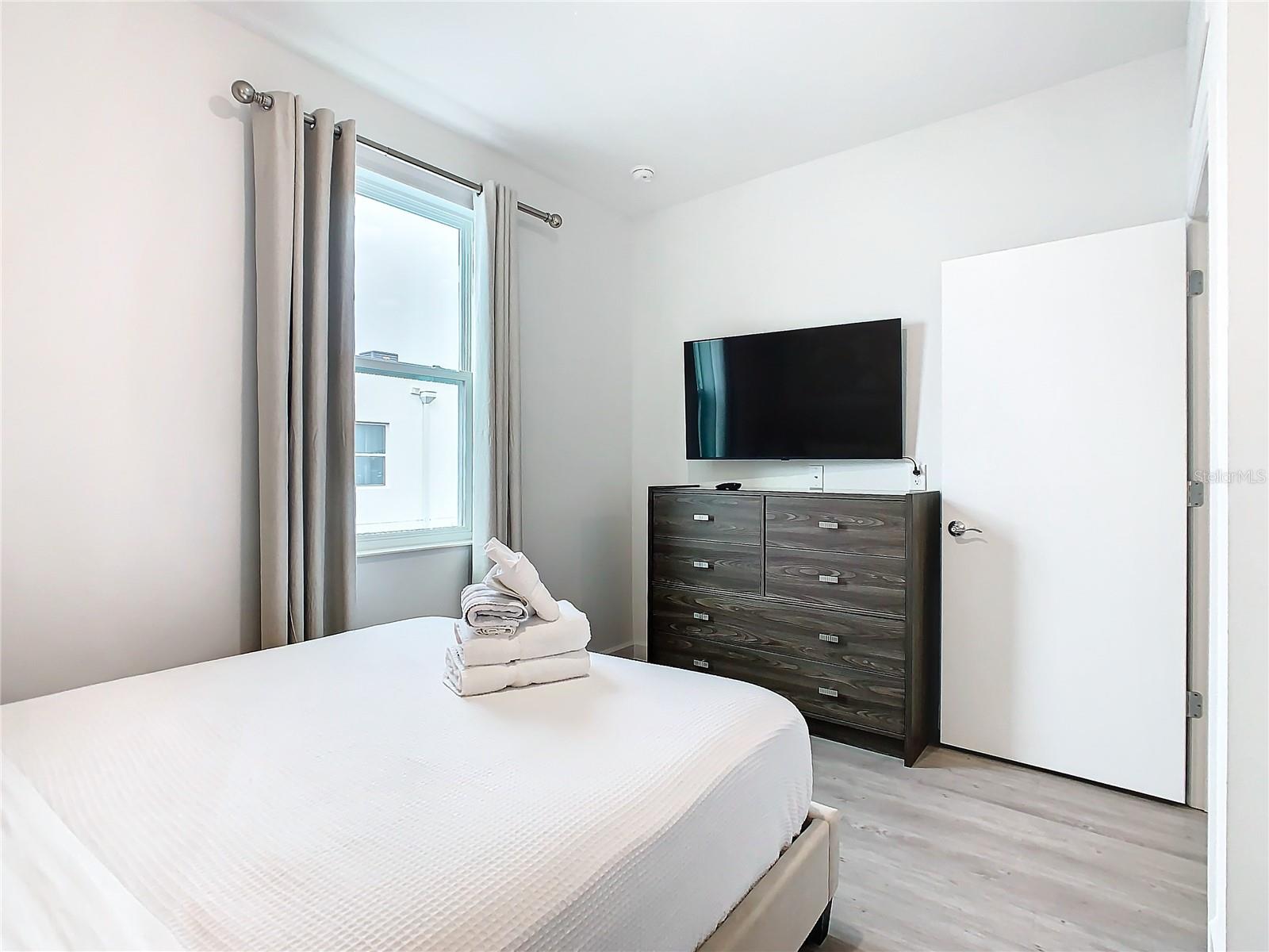 AZUR RESIDENCE - Residential