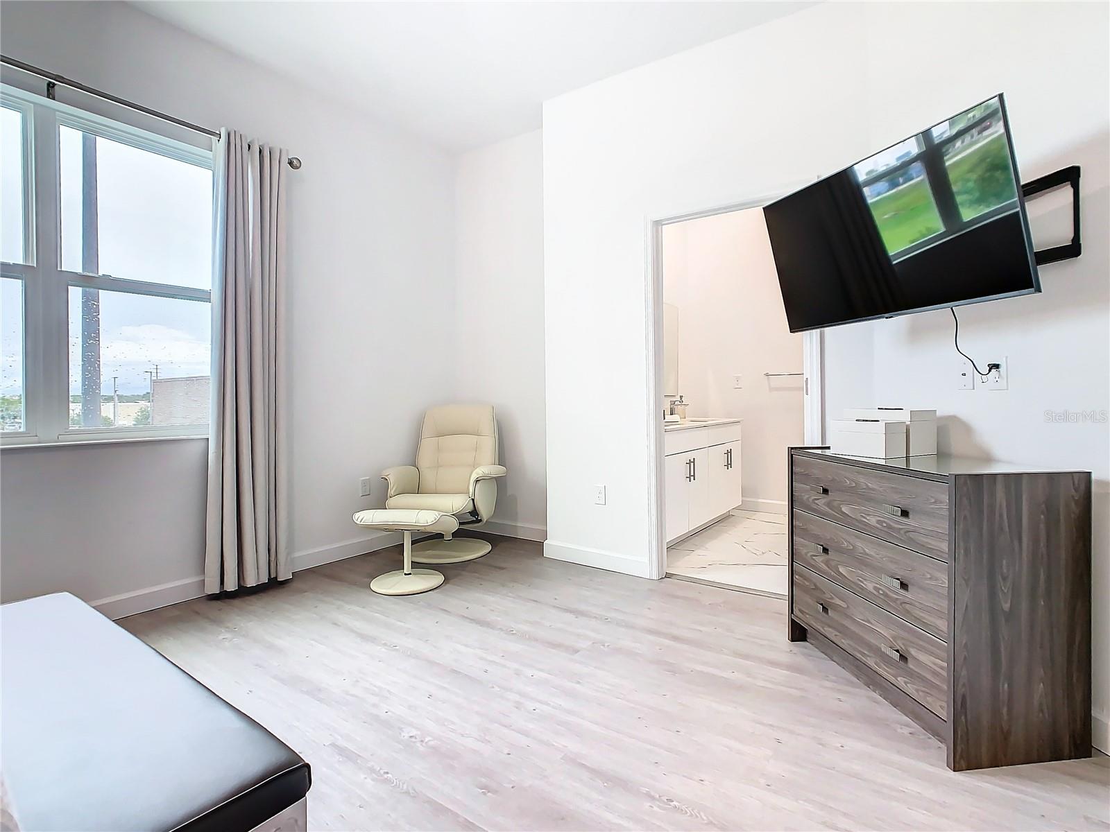 AZUR RESIDENCE - Residential