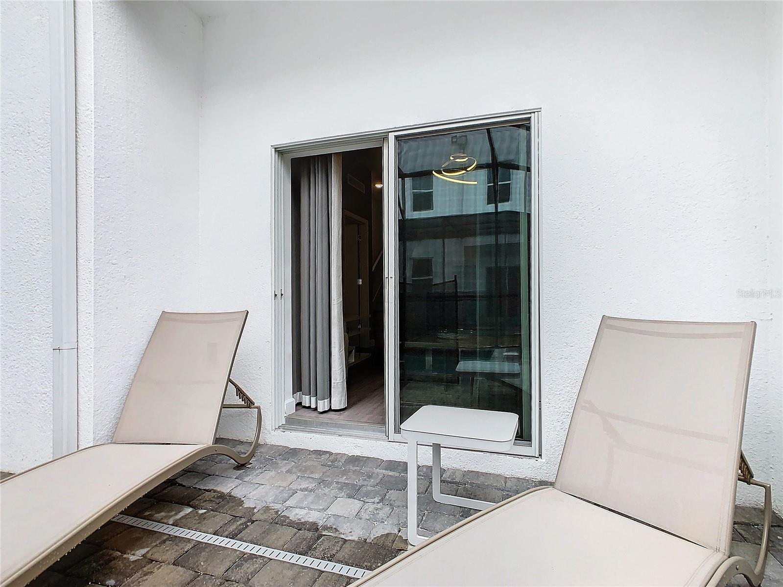 AZUR RESIDENCE - Residential