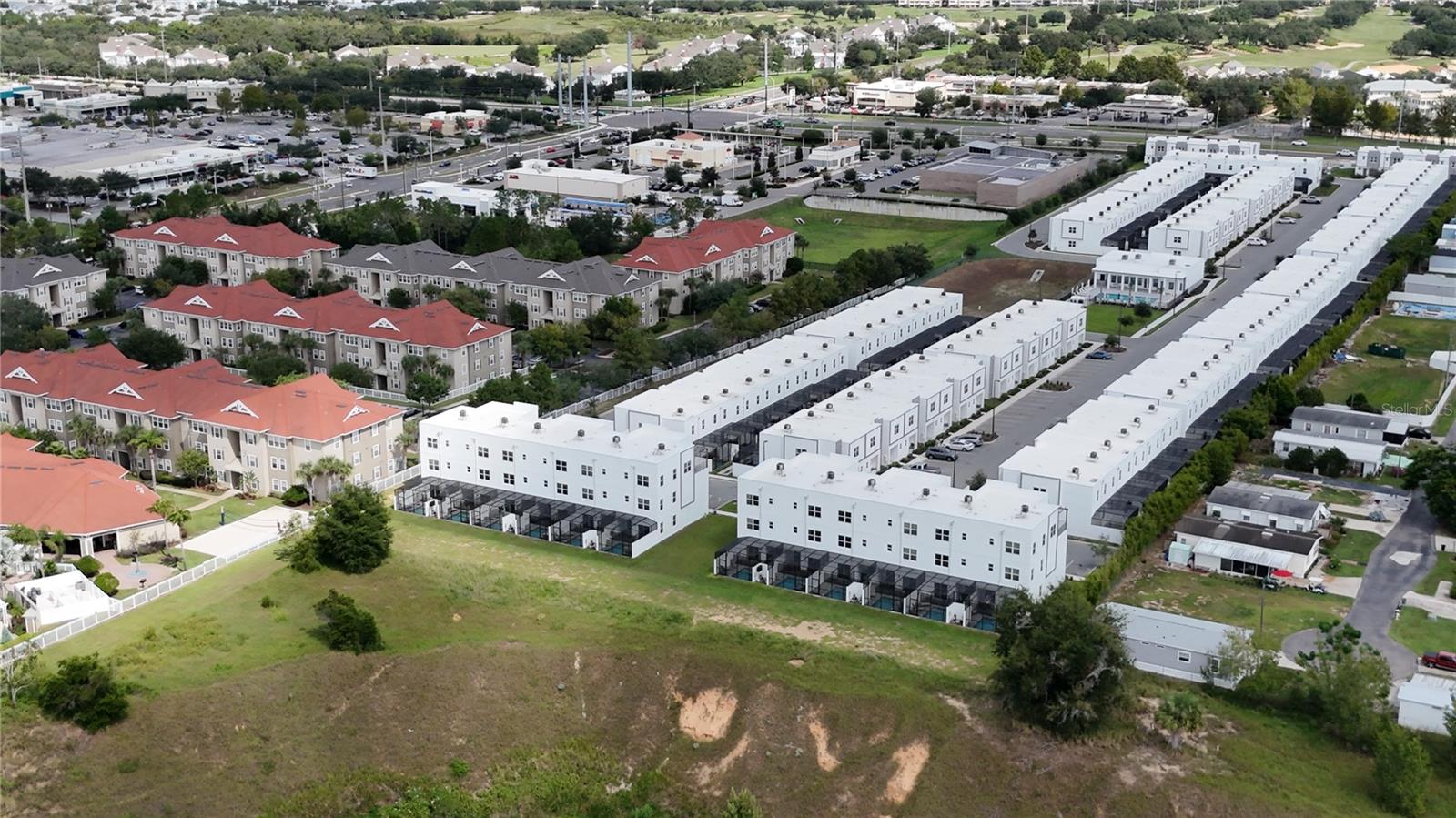 AZUR RESIDENCE - Residential