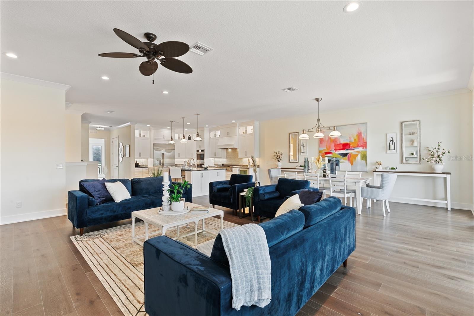 HARBOR VILLAGE MARINA - Residential