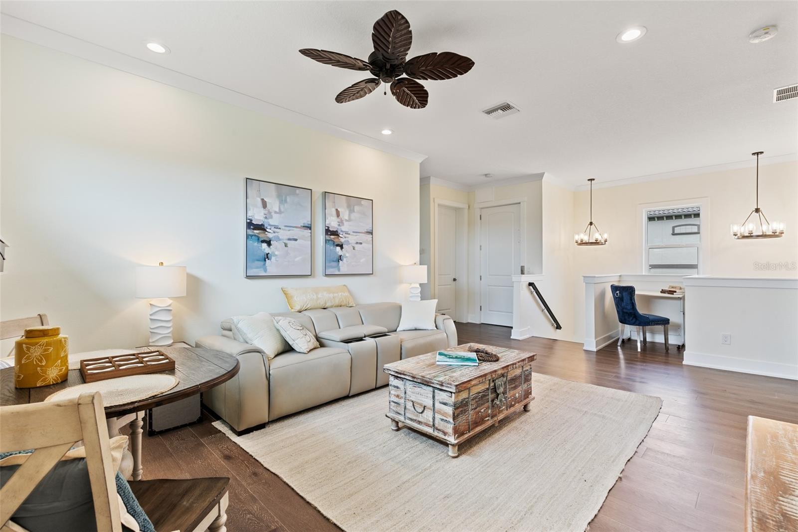 HARBOR VILLAGE MARINA - Residential