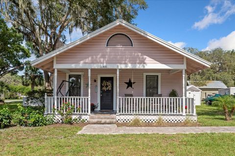 2305 S MAGNOLIA AVENUE SANFORD FL 32771