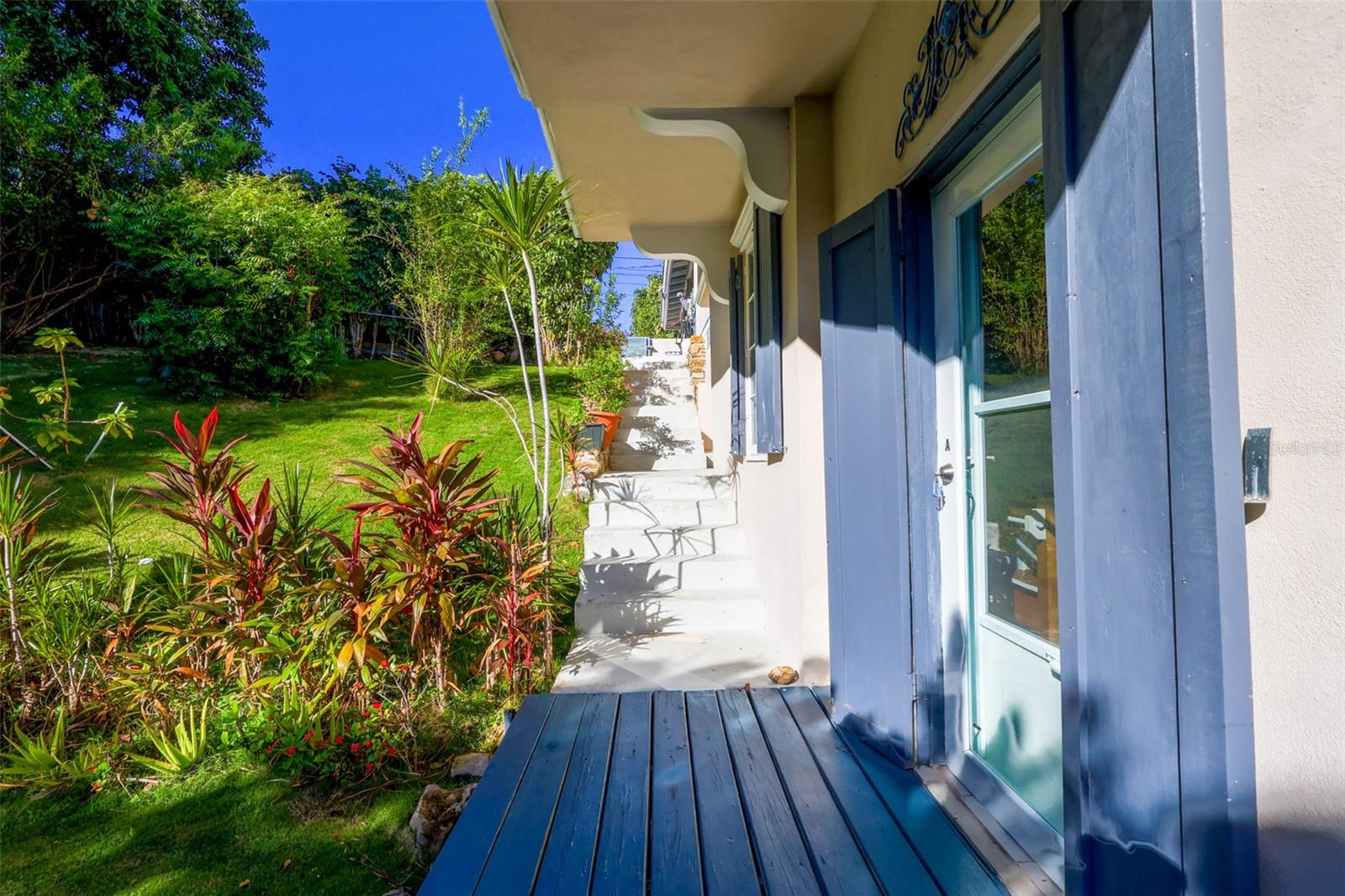 PUNTAS - Residential