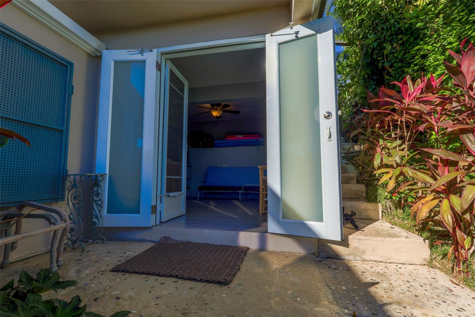 PUNTAS - Residential