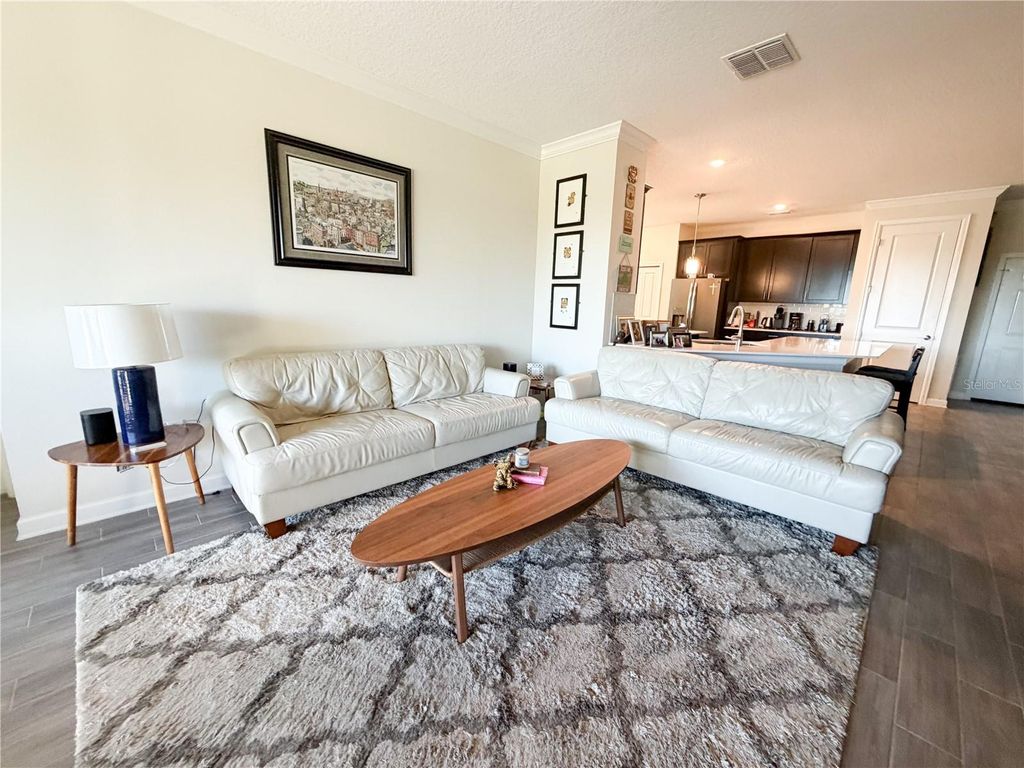 Photo of 8950 Fallen Oak Drive, Davenport, FL 33896 (MLS # O6363710)