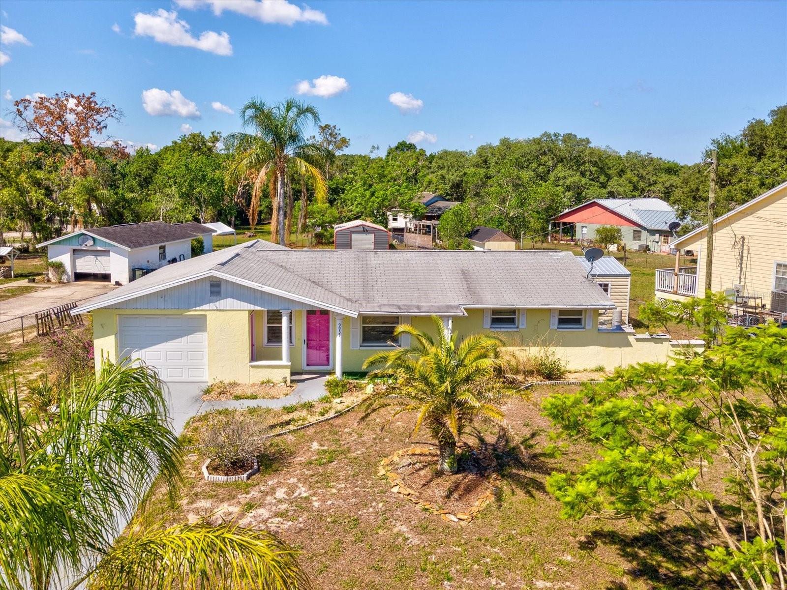 SUNSHINE RANCHES - Residential