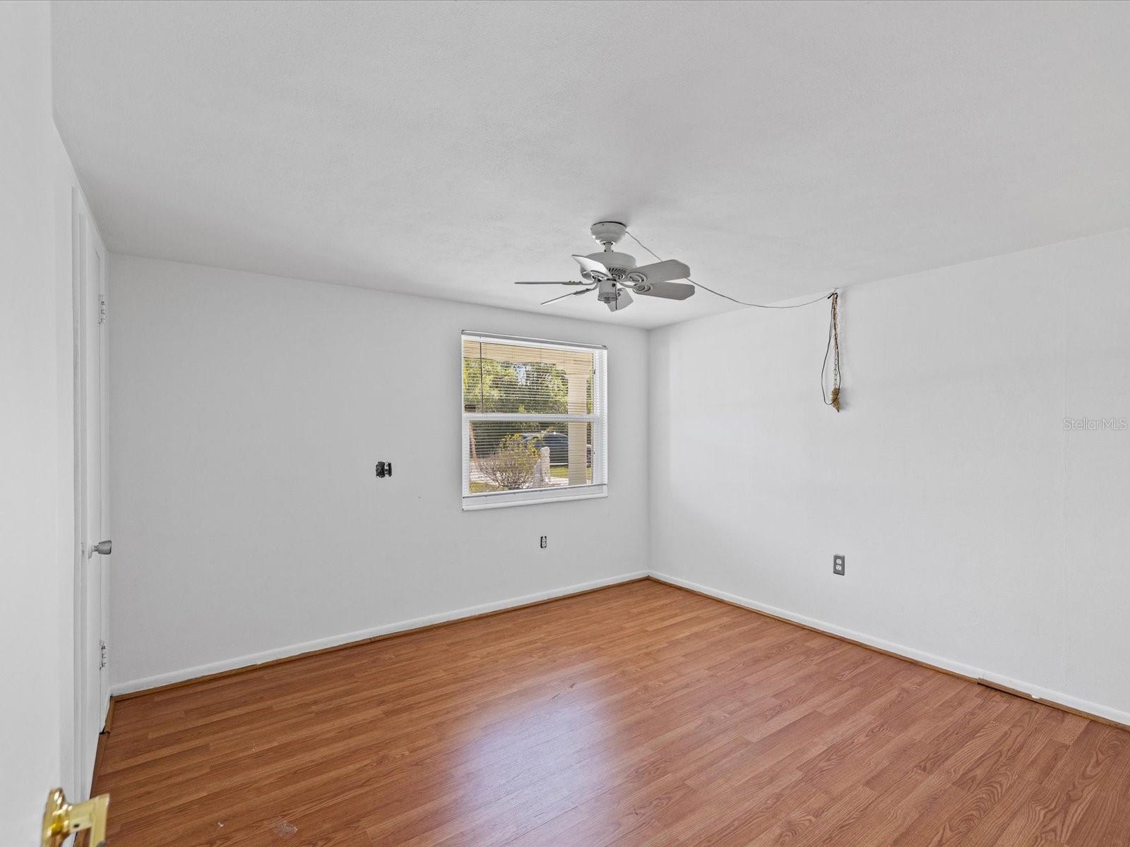 SUNSHINE RANCHES - Residential