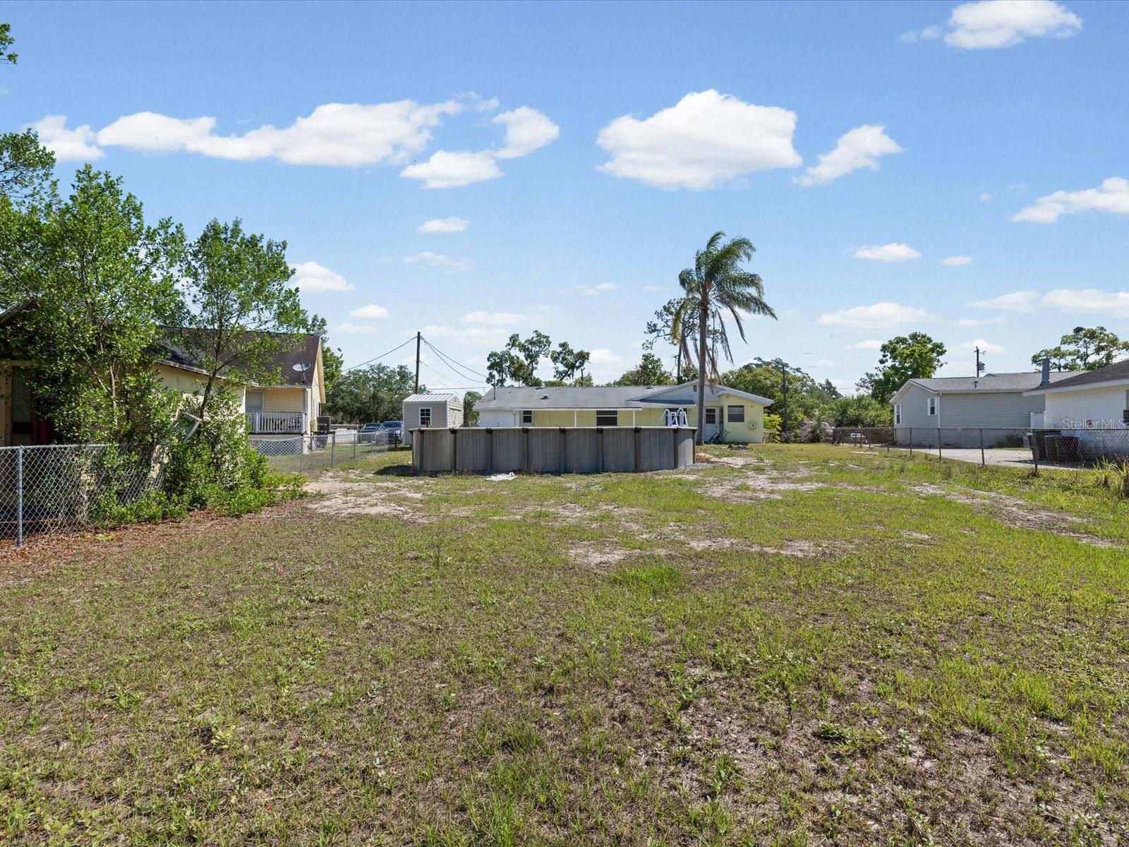 SUNSHINE RANCHES - Residential