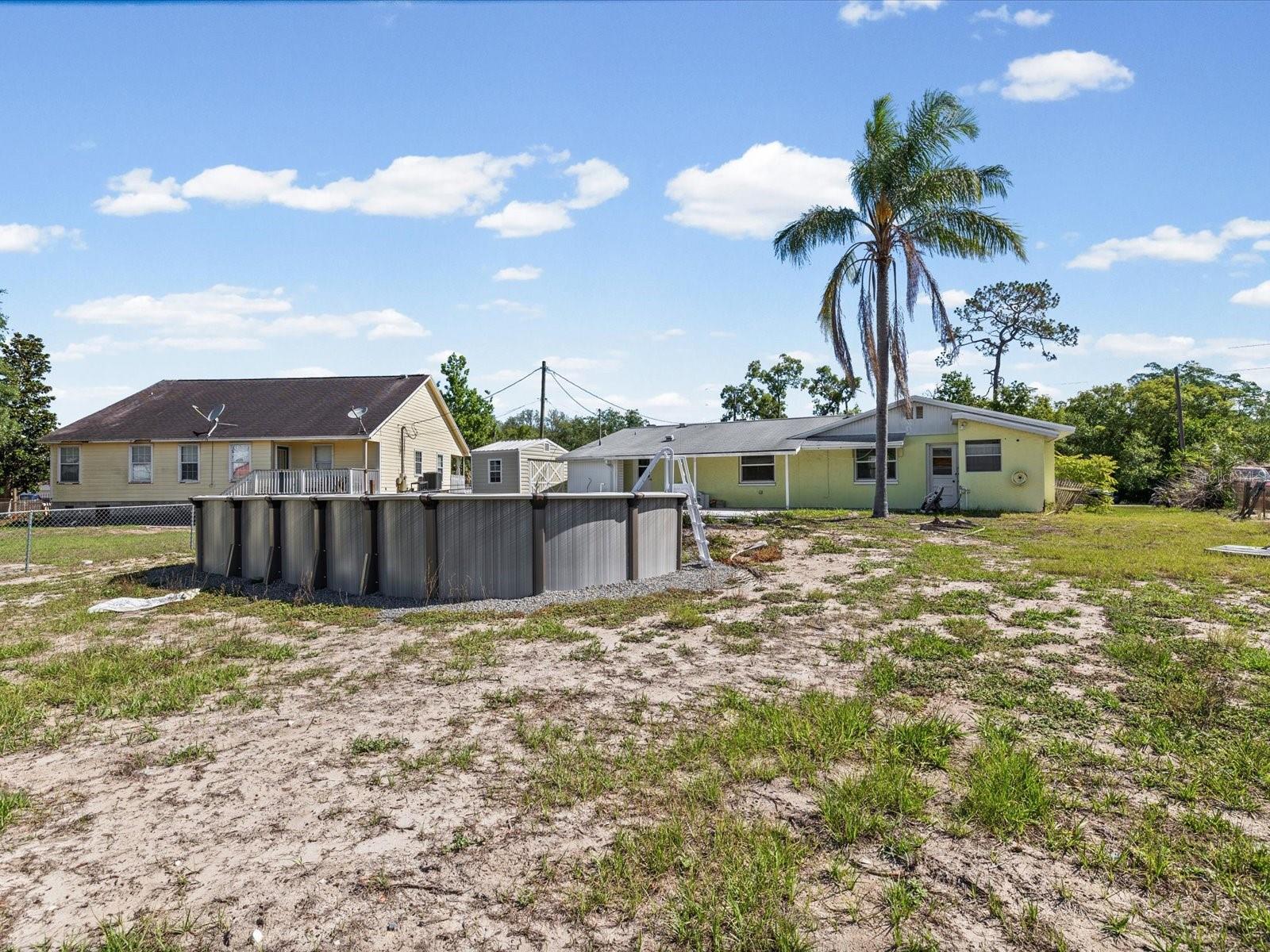 SUNSHINE RANCHES - Residential