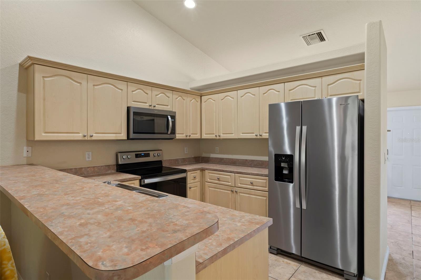 TWIN VILLAS CONDO - Residential Income