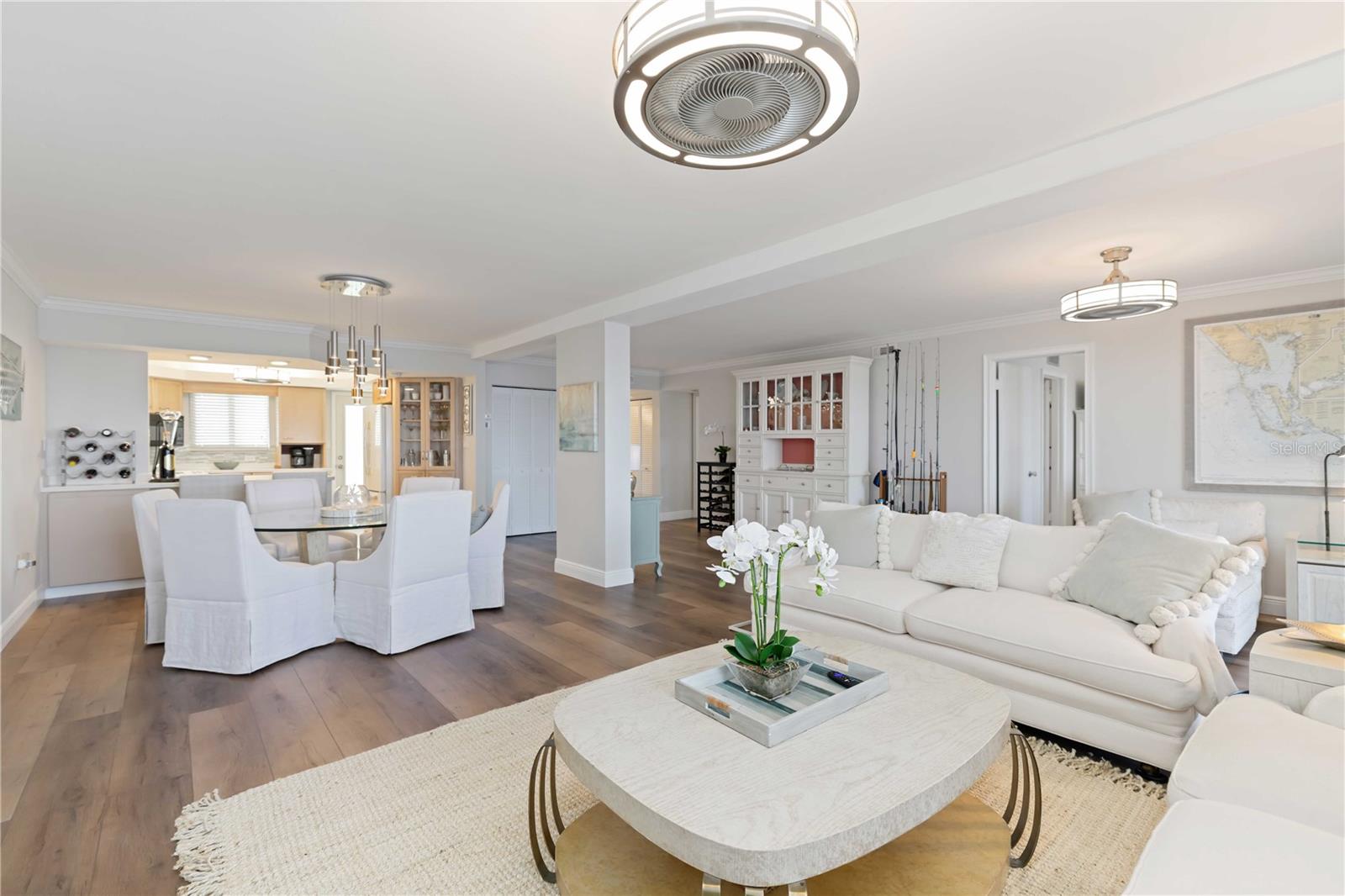 PALACIO DEL SOL - Residential Lease