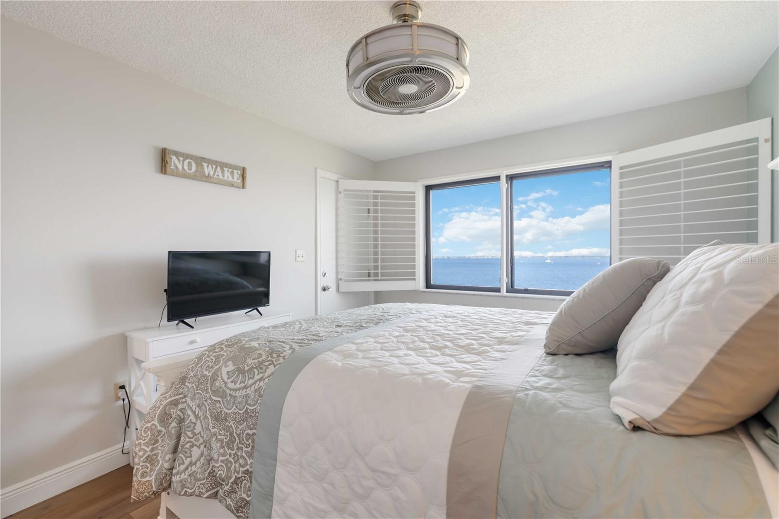 PALACIO DEL SOL - Residential Lease