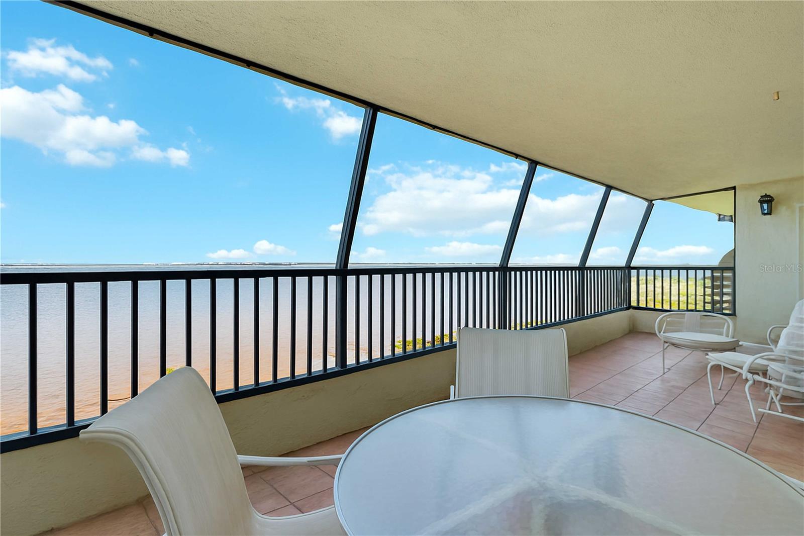 PALACIO DEL SOL - Residential Lease