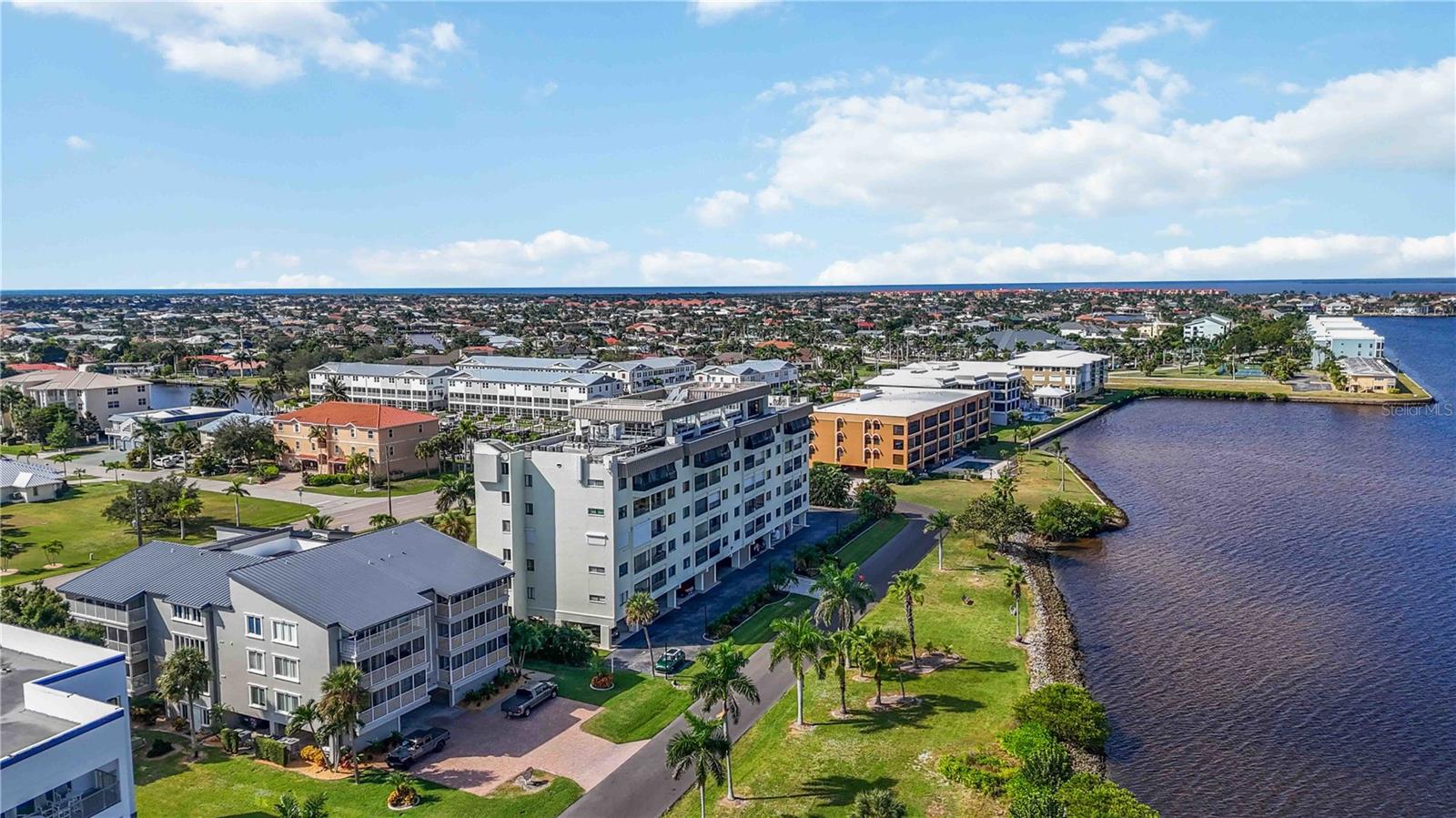 PALACIO DEL SOL - Residential Lease