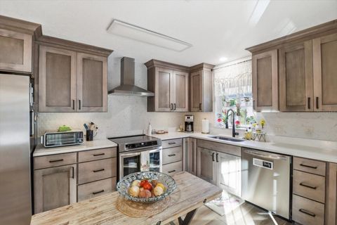 Tiny photo for 11806 W Riverhaven Drive, Homosassa, FL 34448 (MLS # TB8449060)