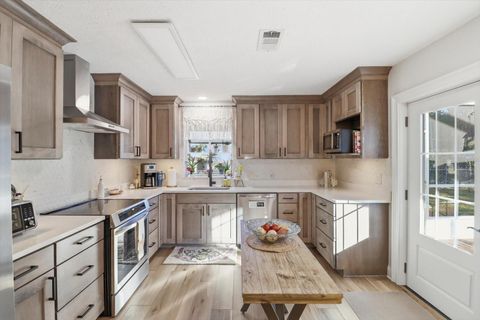 Tiny photo for 11806 W Riverhaven Drive, Homosassa, FL 34448 (MLS # TB8449060)