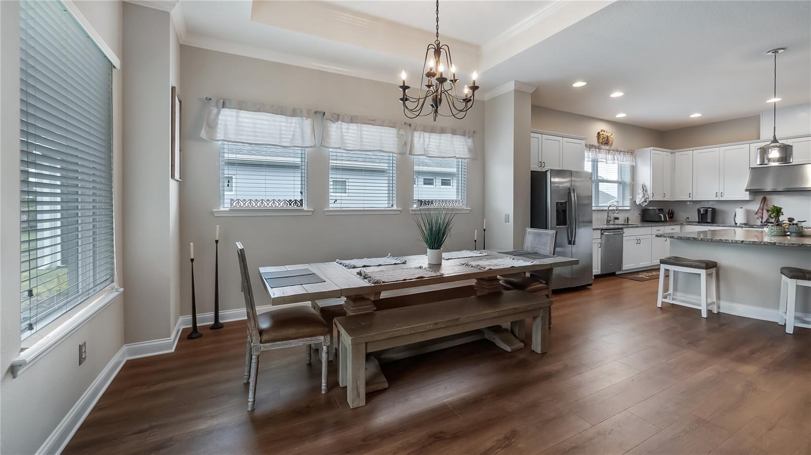 JOHNS LAKE LANDING - Residential