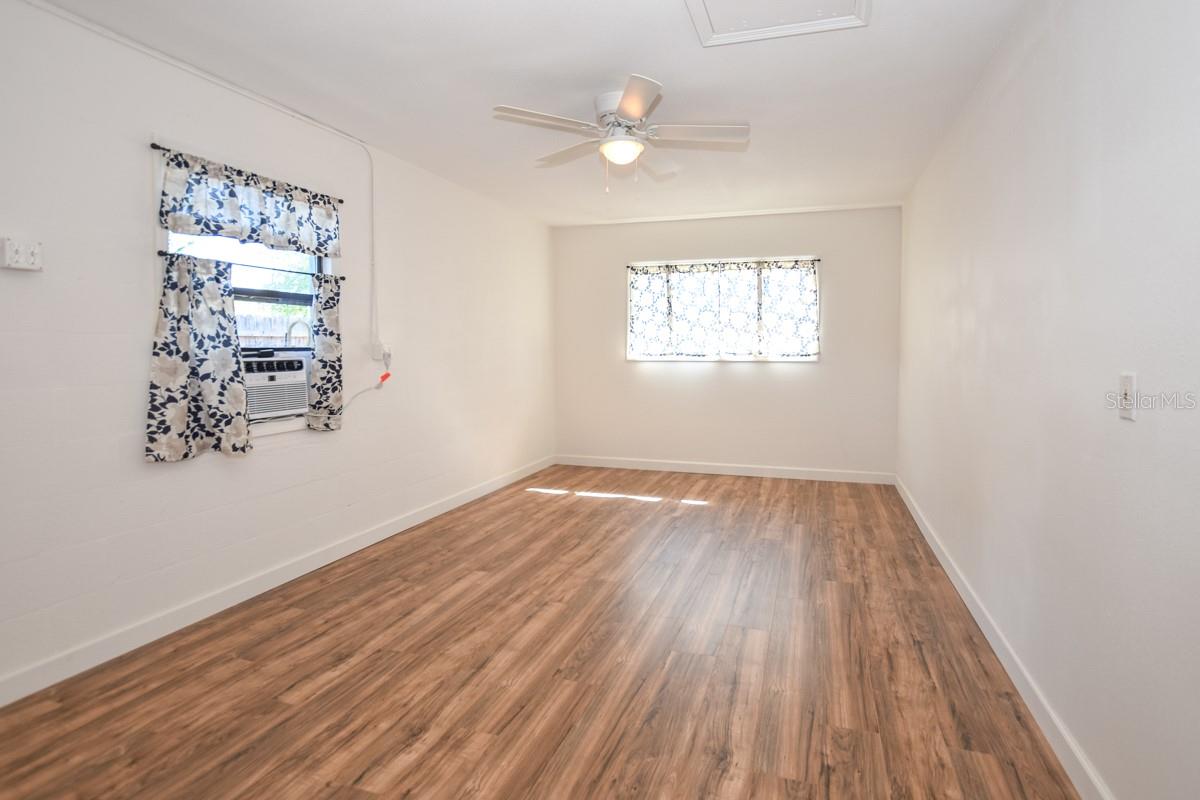 Florida Shores 01 - Residential