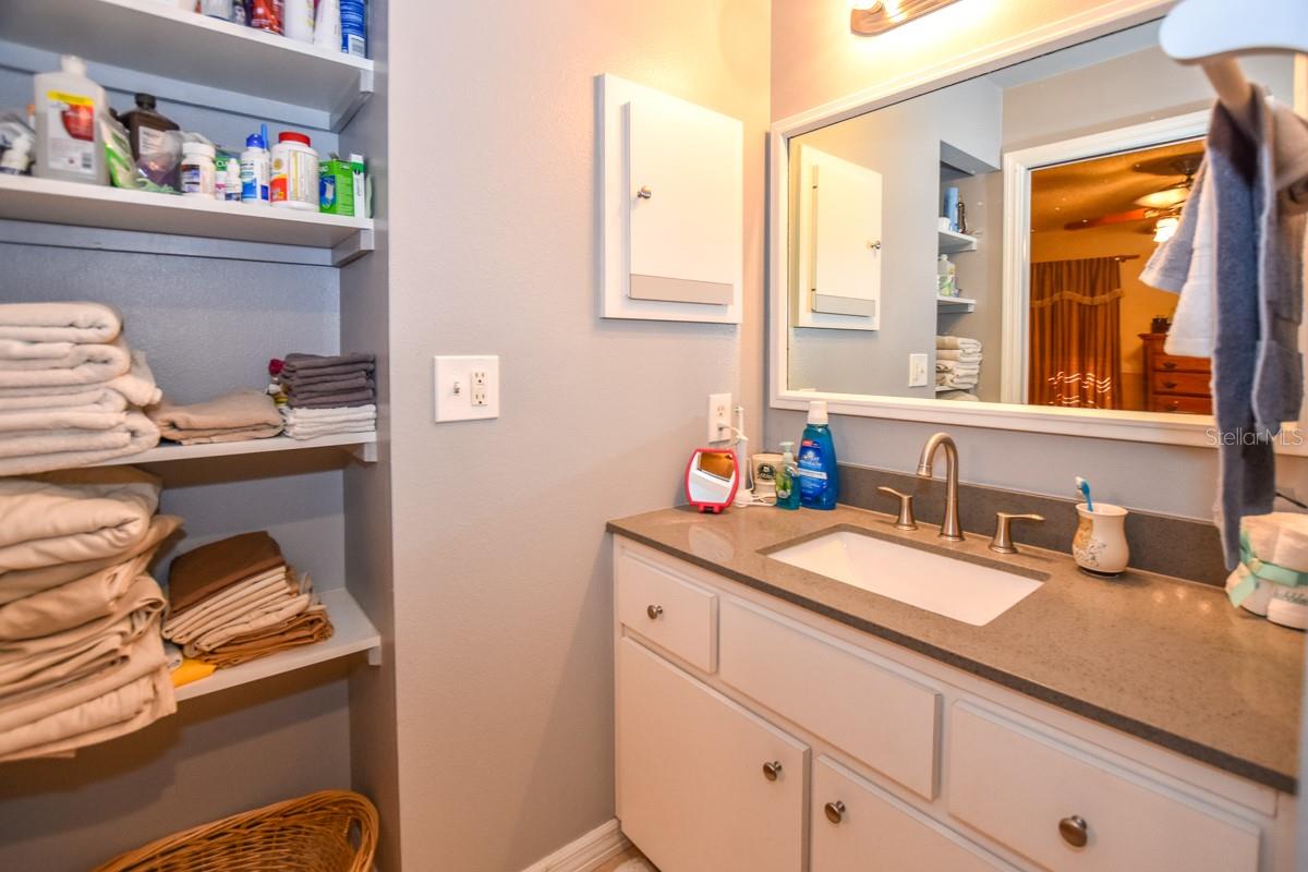 Florida Shores 01 - Residential