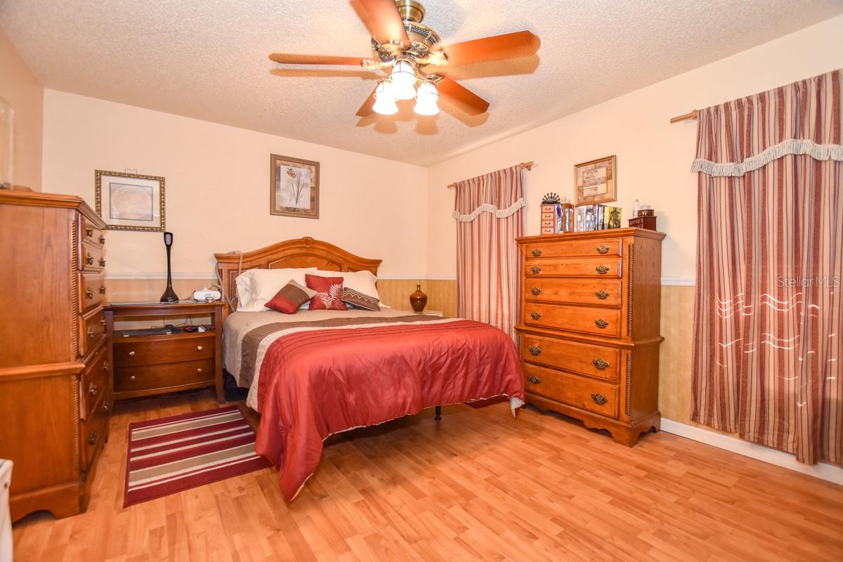 Florida Shores 01 - Residential