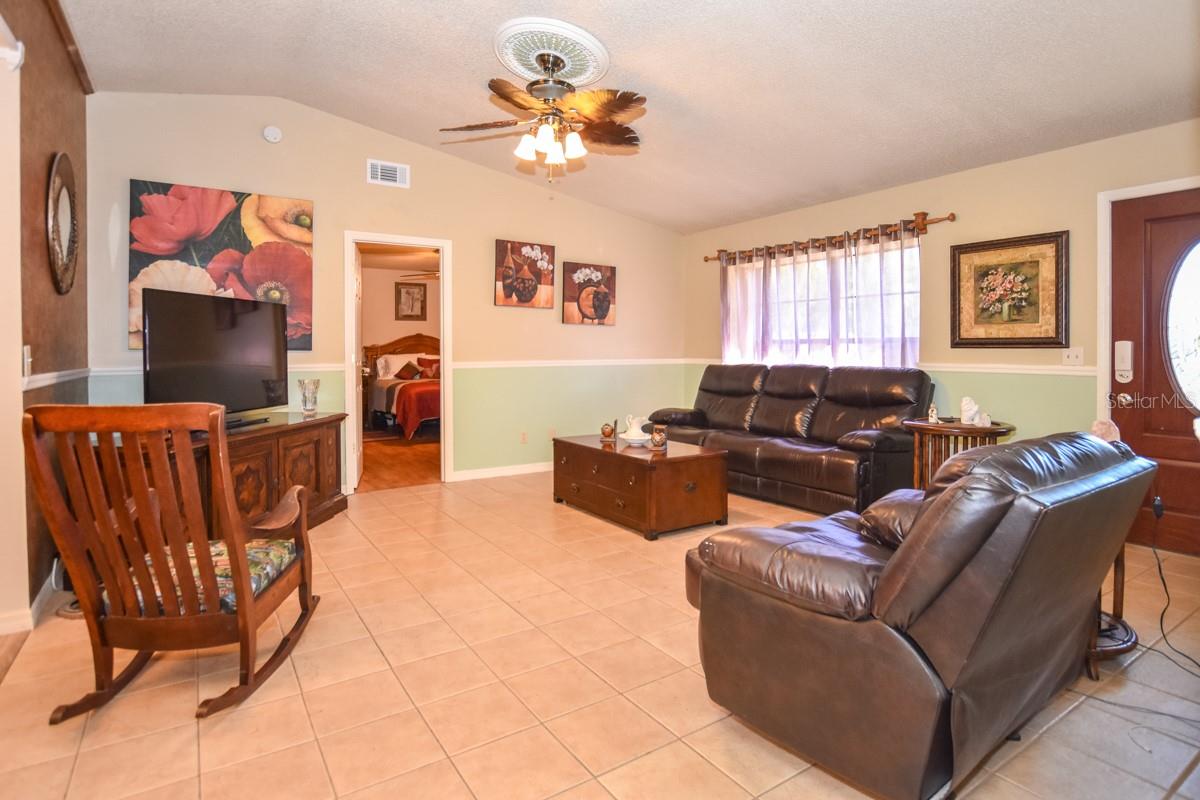 Florida Shores 01 - Residential