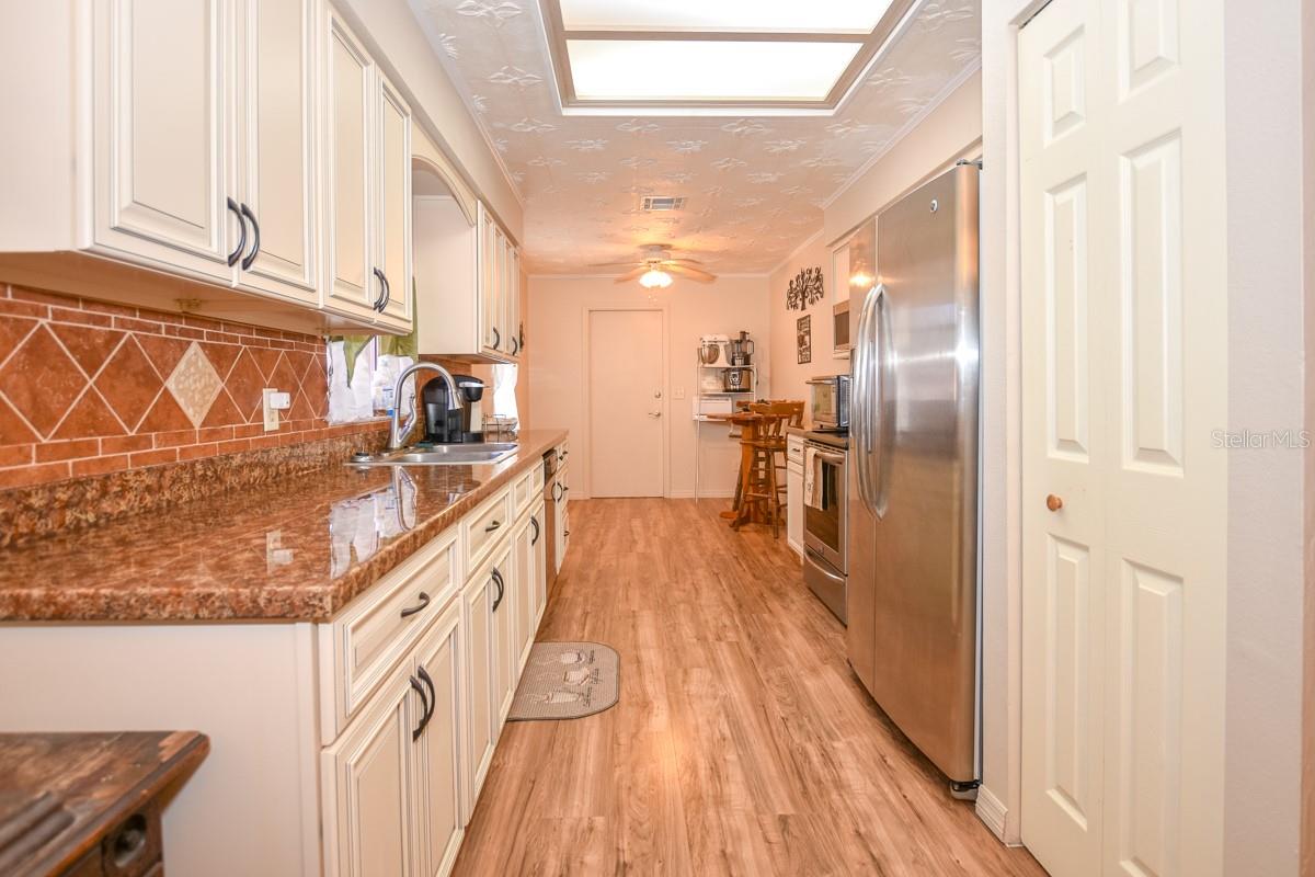 Florida Shores 01 - Residential