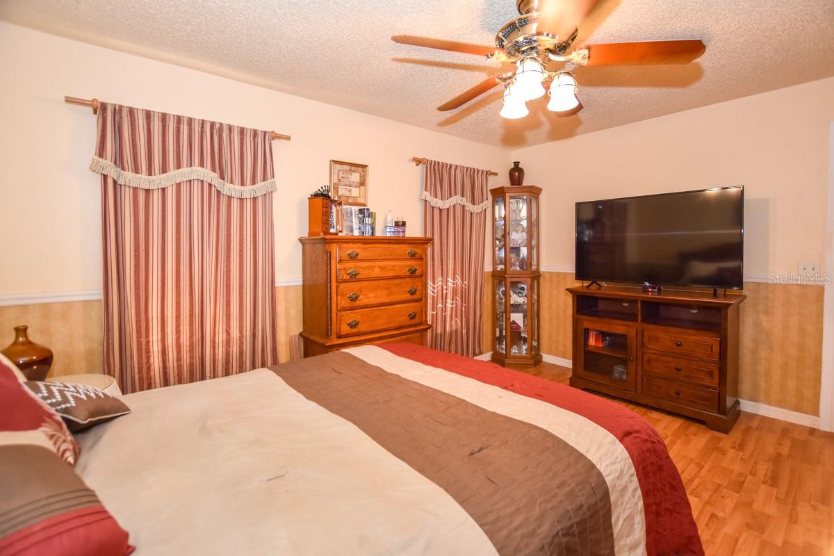 Florida Shores 01 - Residential