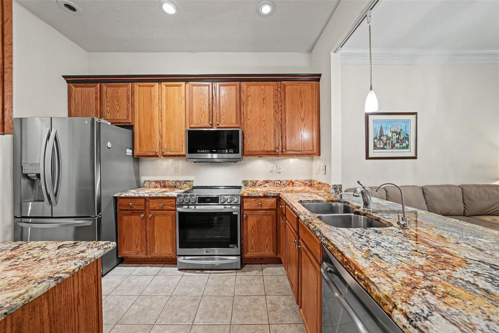 7411 WIMPOLE DRIVE