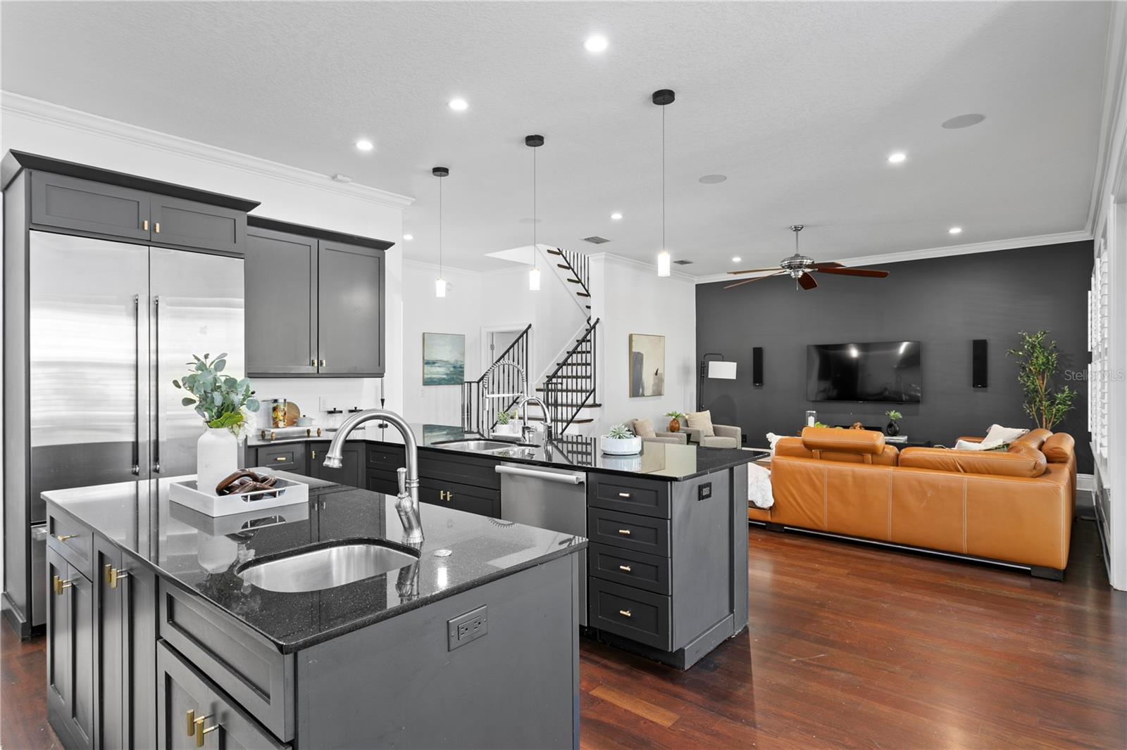 MARYLAND MANOR 2ND UNIT - Residential