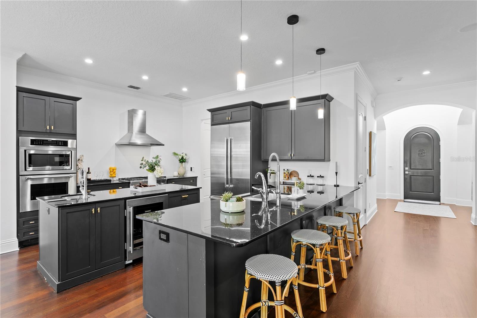 MARYLAND MANOR 2ND UNIT - Residential