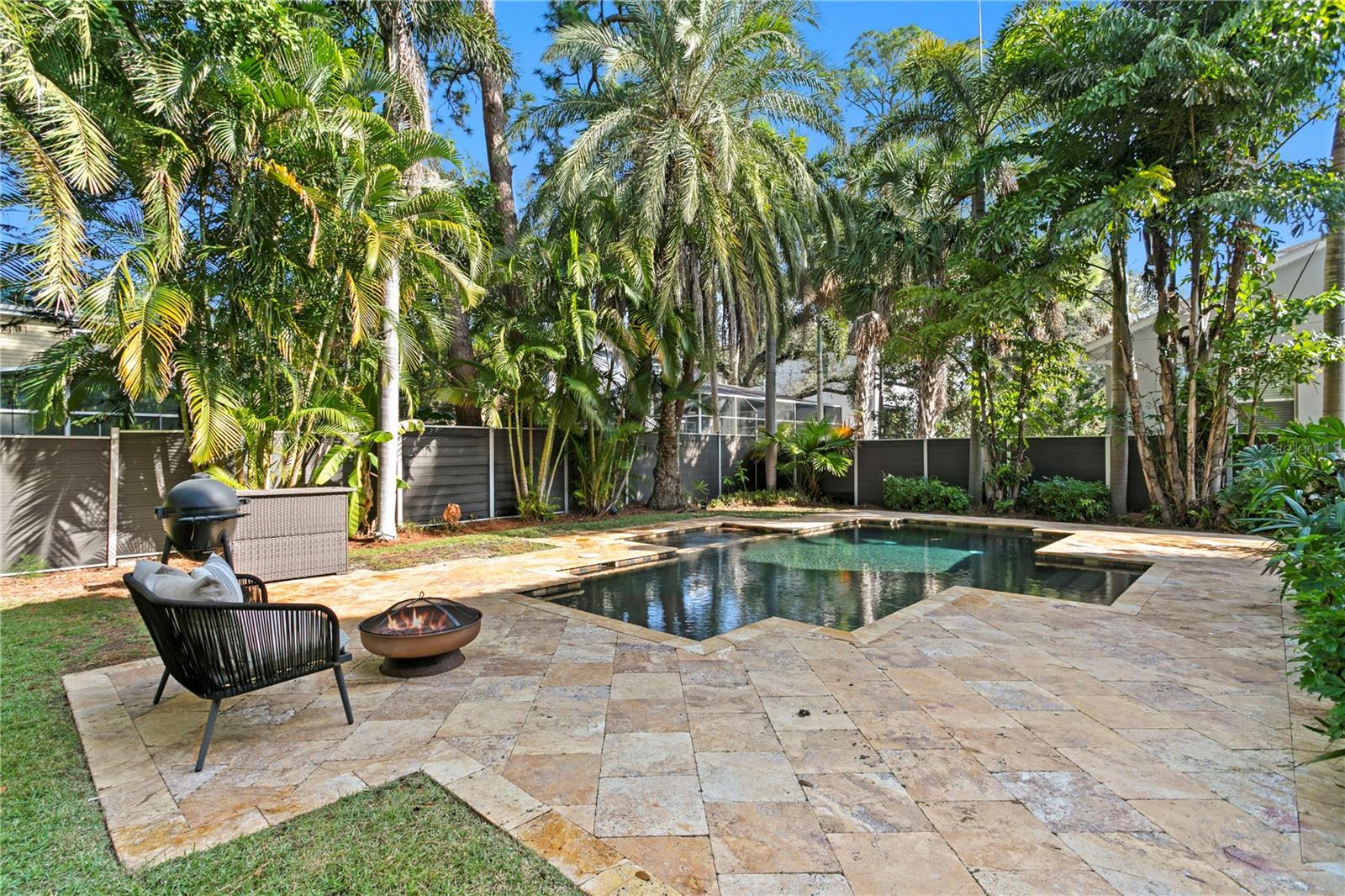 MARYLAND MANOR 2ND UNIT - Residential