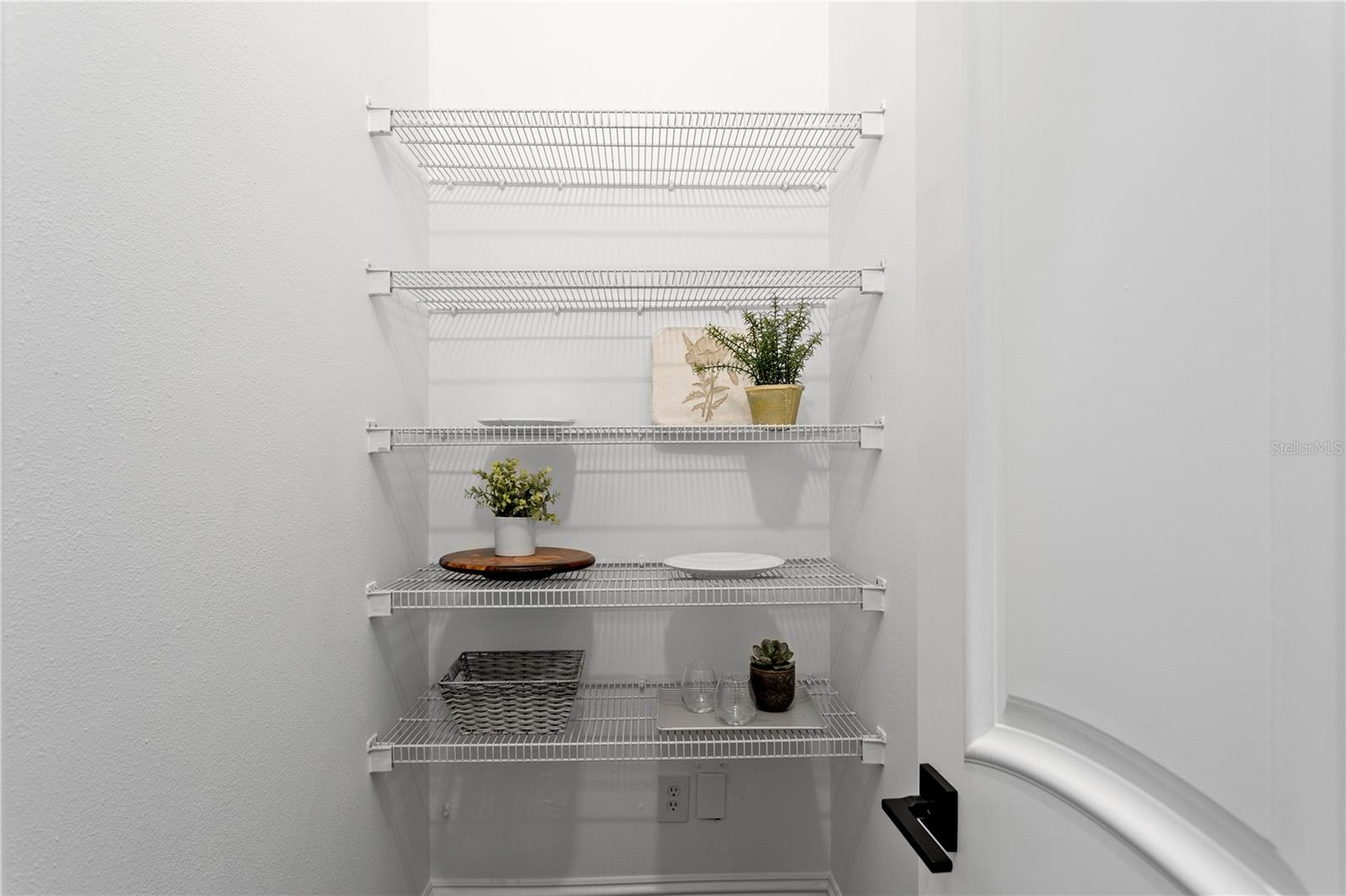 MARYLAND MANOR 2ND UNIT - Residential