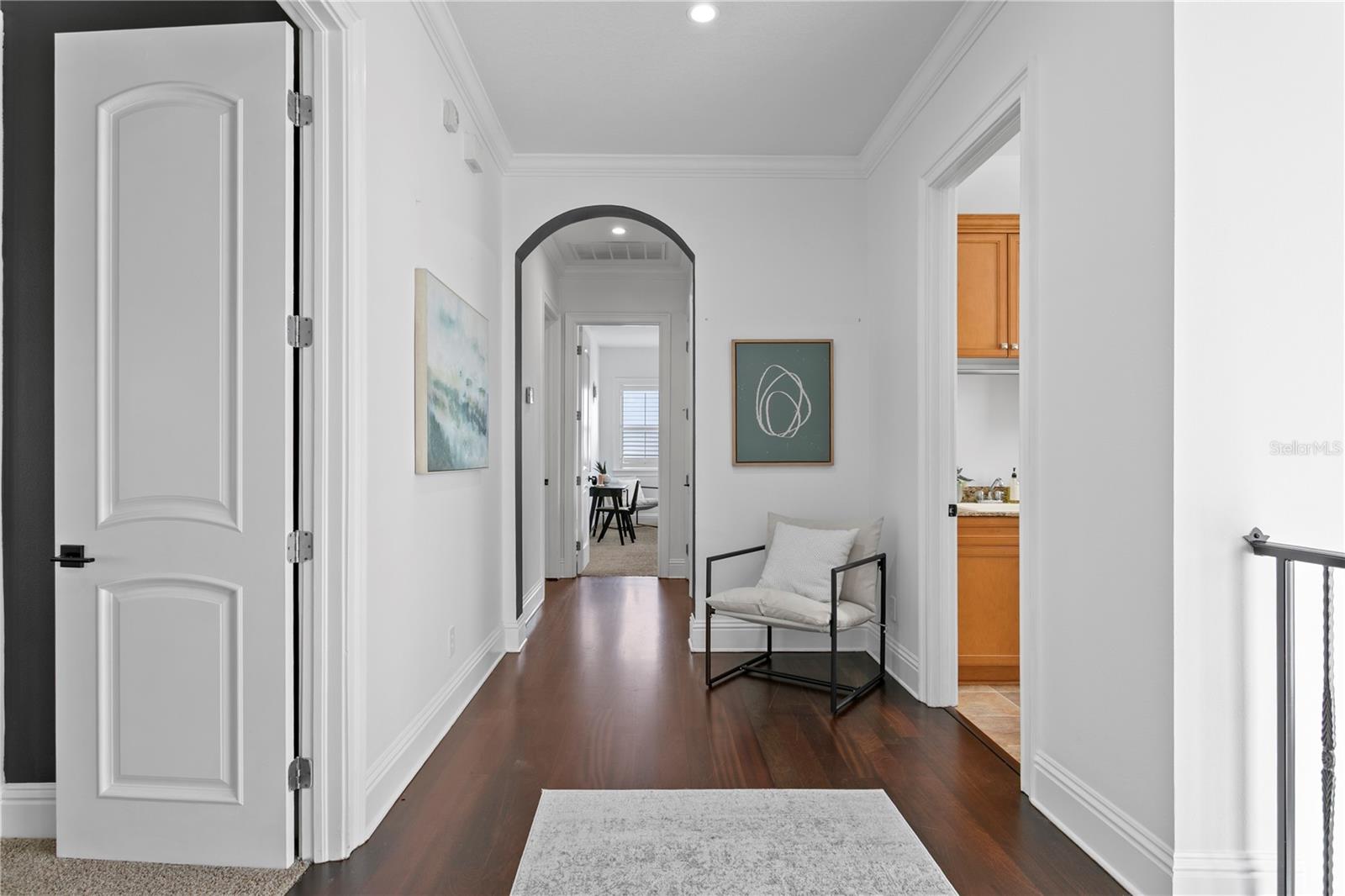 MARYLAND MANOR 2ND UNIT - Residential