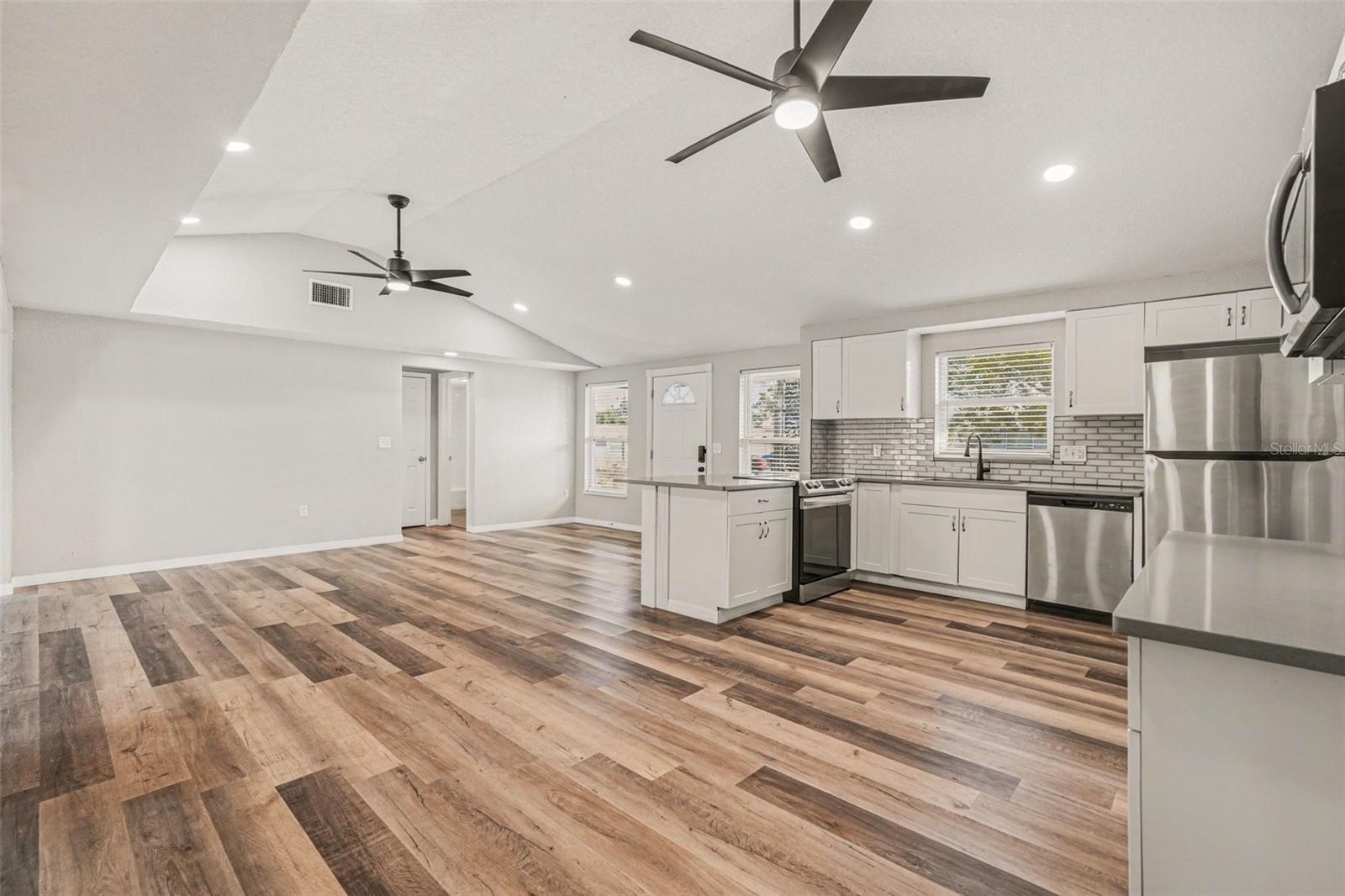 PALM TERRACE GARDENS - Residential