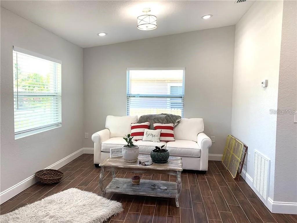 MAINE SUB - Residential Lease