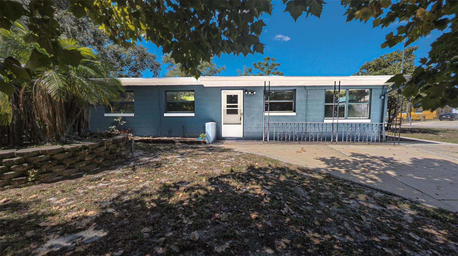 GOLDEN ISLE - Residential